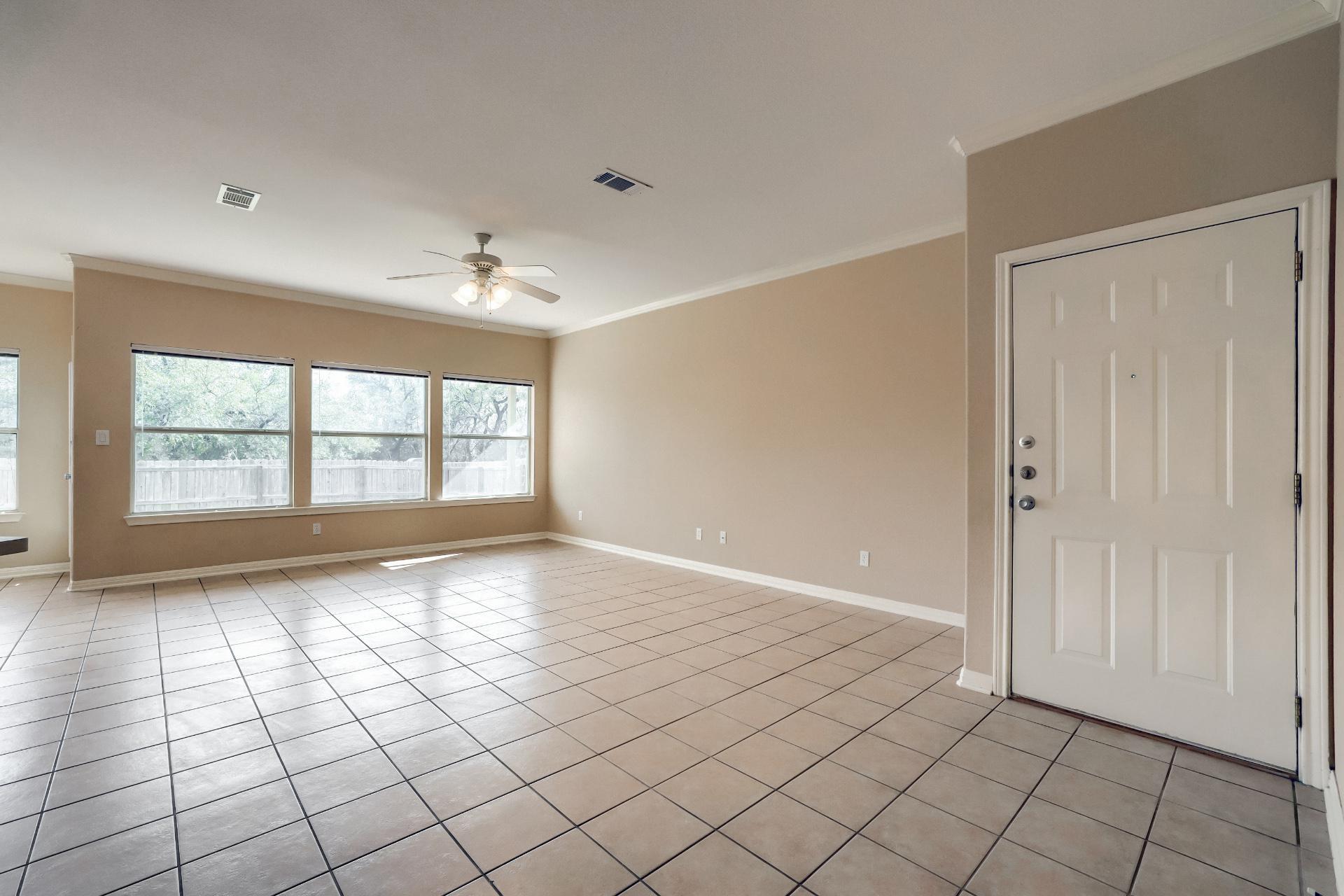 21501 Boggy Ford Rd # B, Lago Vista, TX 78645