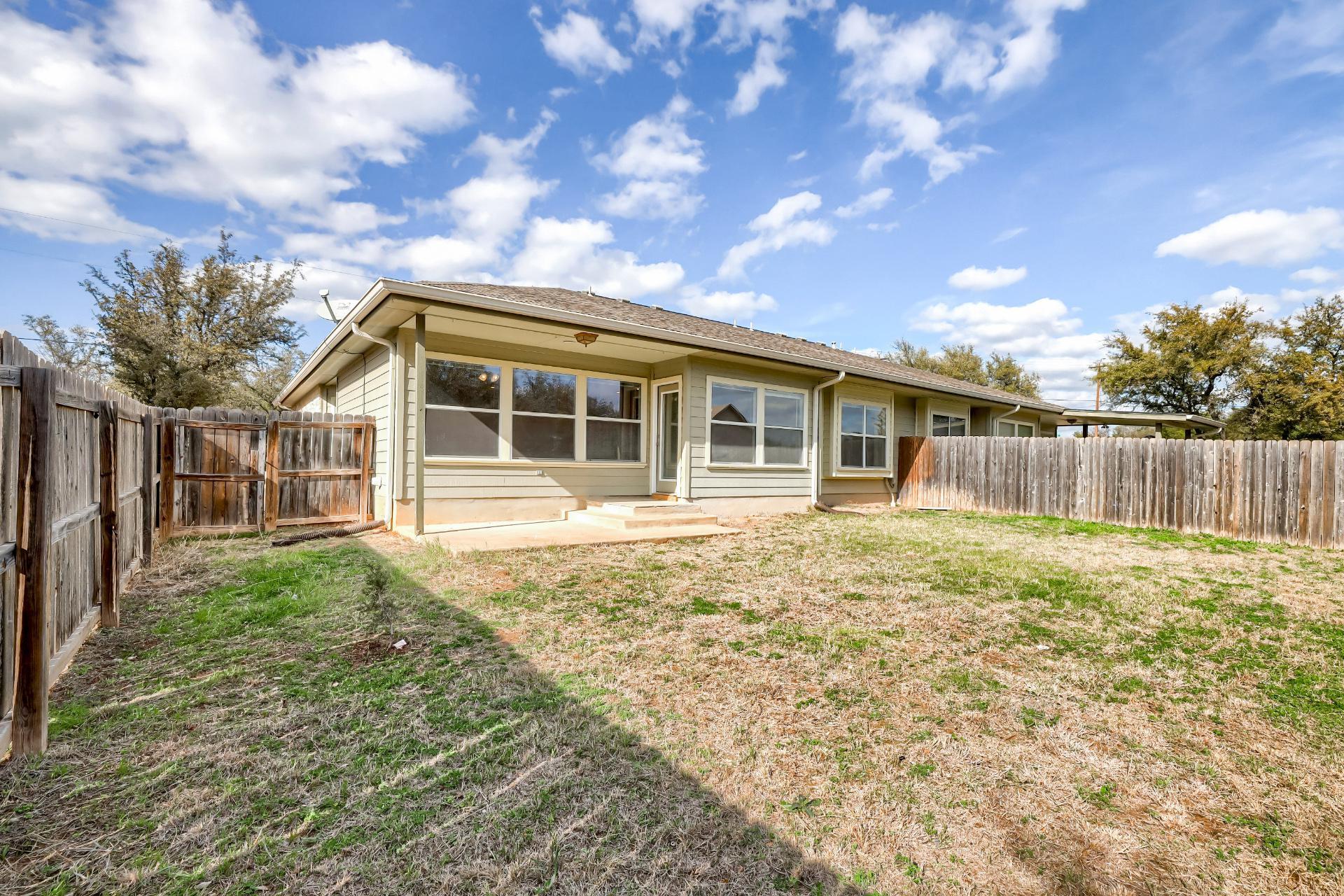 21501 Boggy Ford Rd # B, Lago Vista, TX 78645