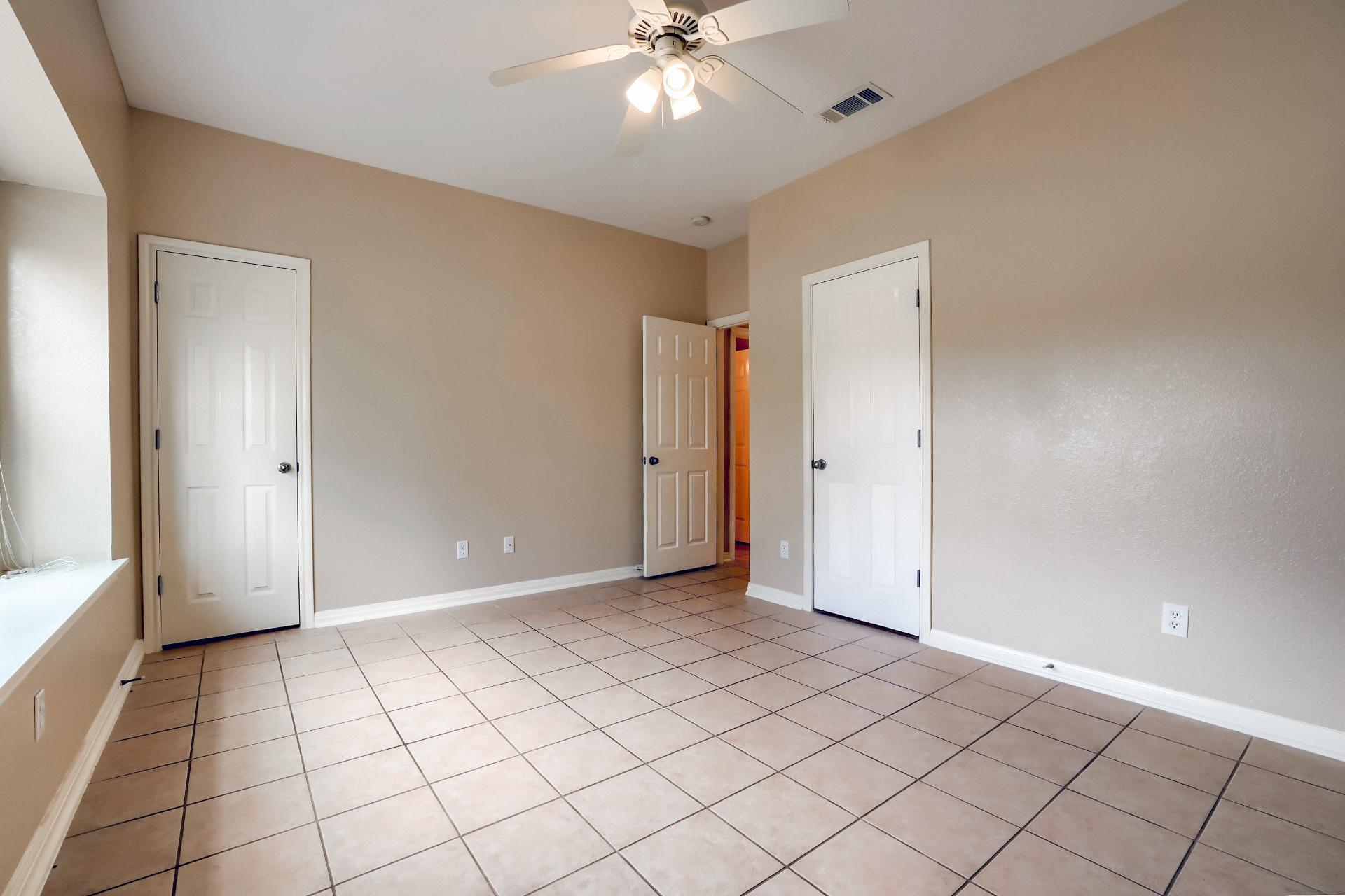 21501 Boggy Ford Rd # B, Lago Vista, TX 78645