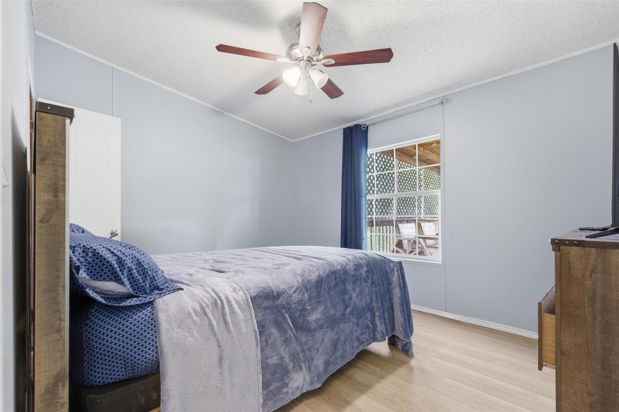 345 Morning Mist, Lockhart, TX 78644