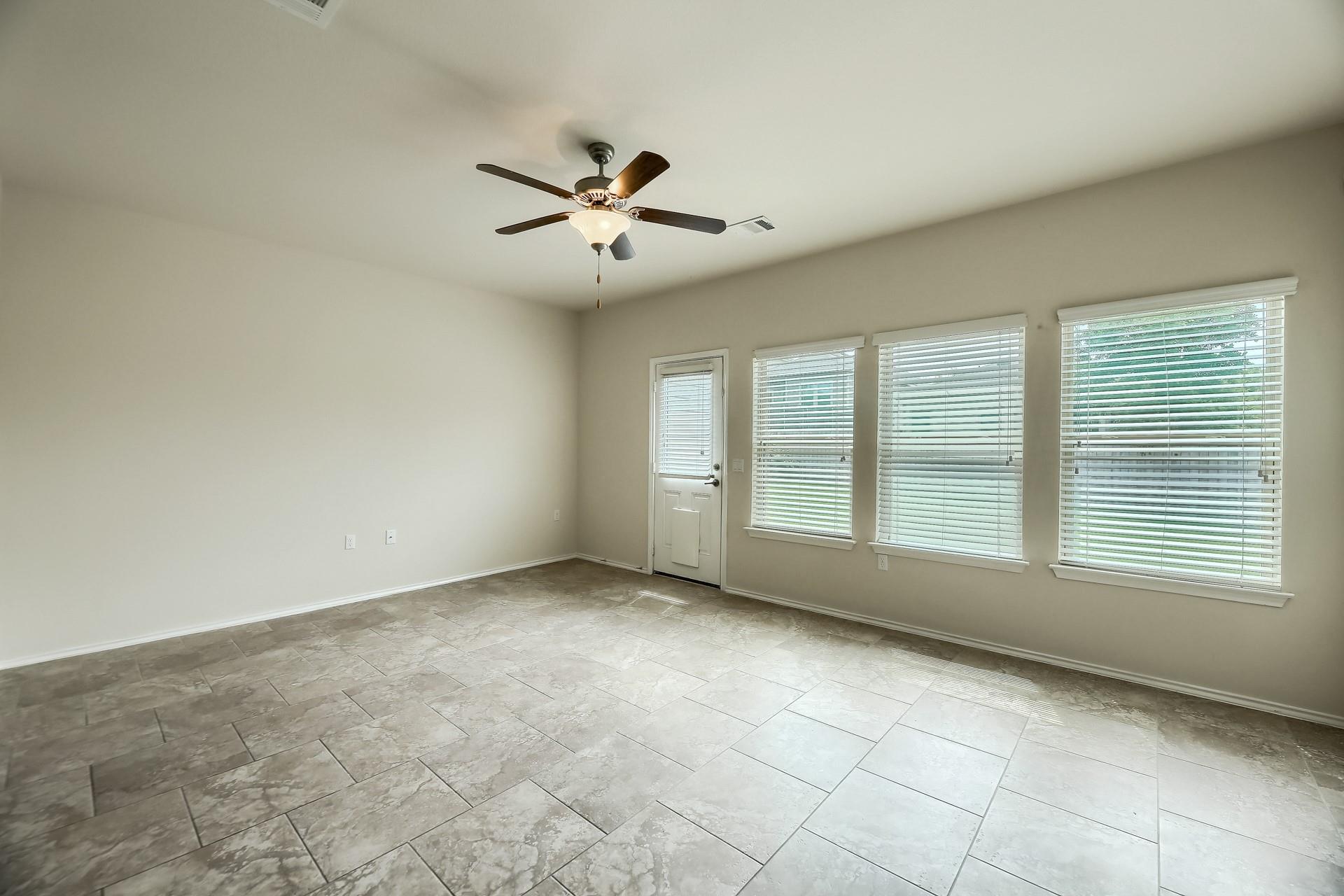 10001 Pinnacle Crest Loop, Austin, TX 78747