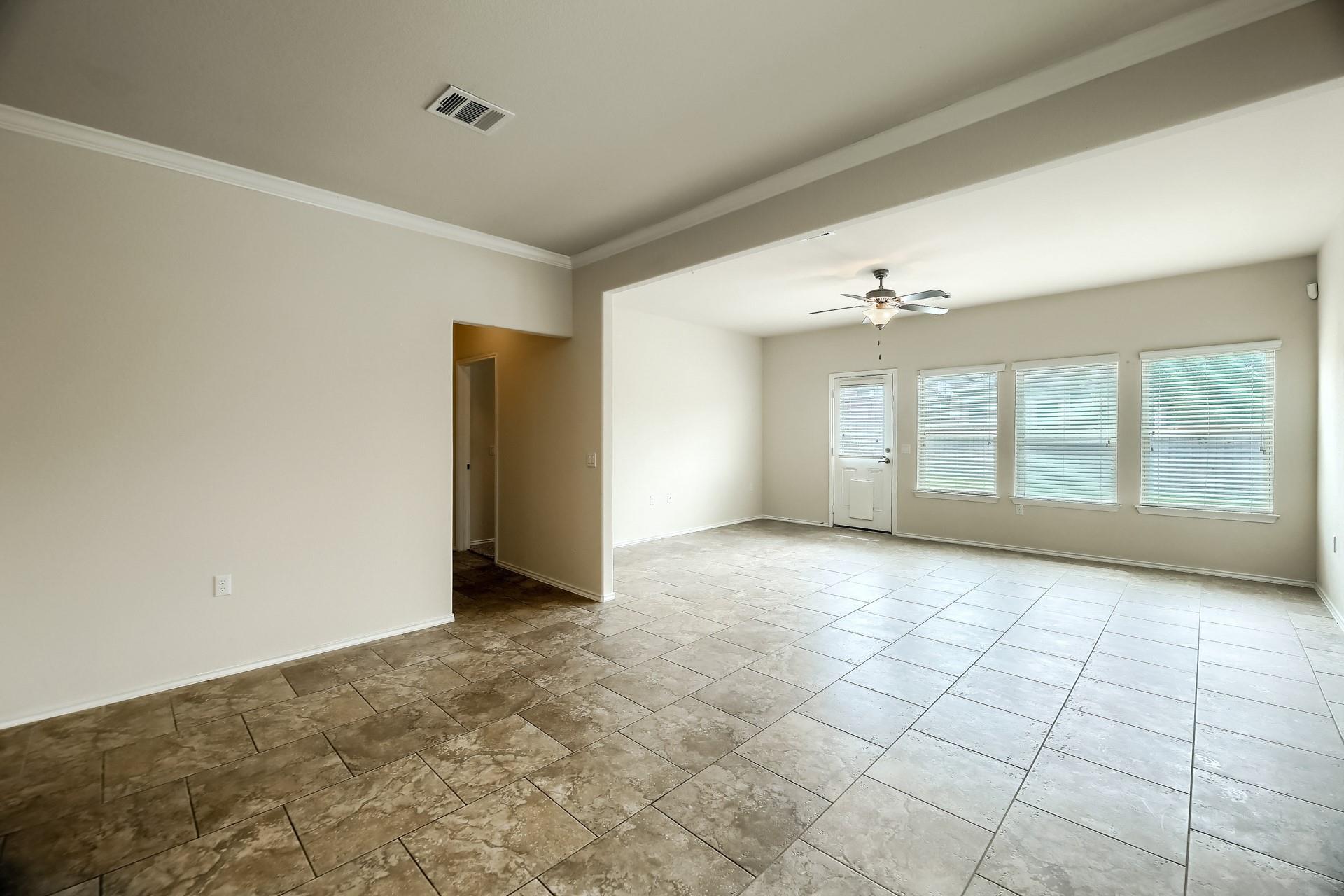 10001 Pinnacle Crest Loop, Austin, TX 78747