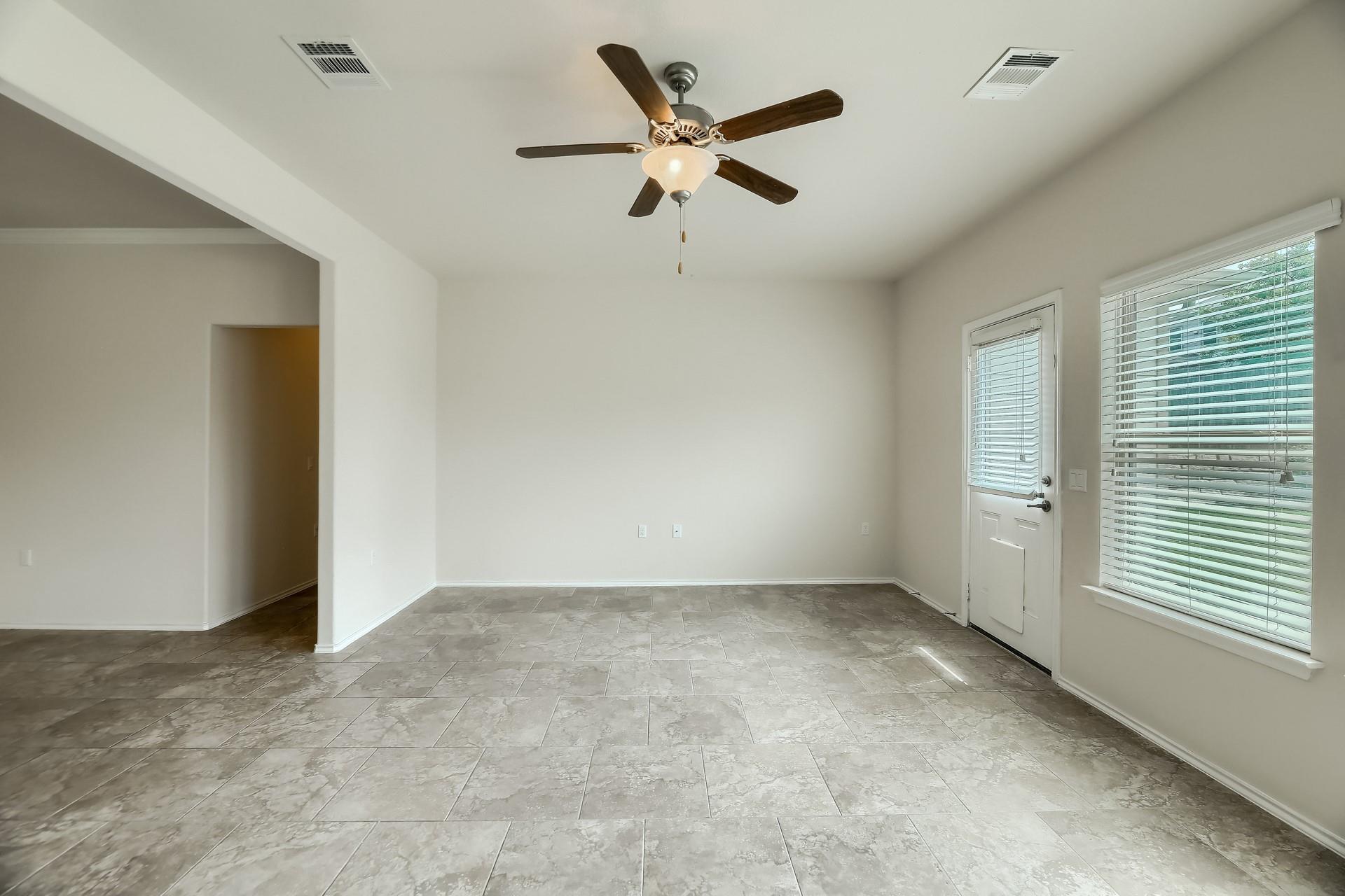 10001 Pinnacle Crest Loop, Austin, TX 78747