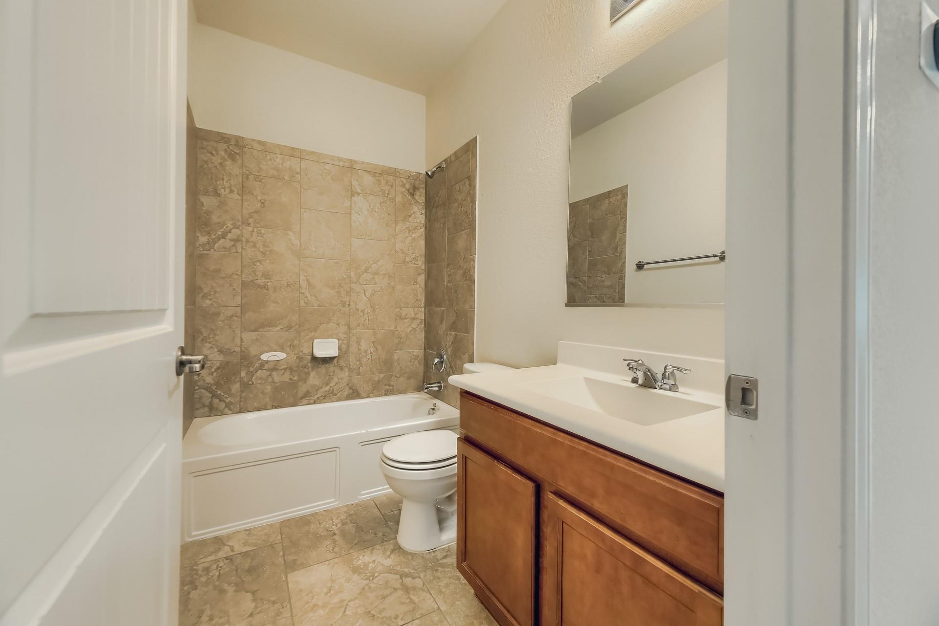 10001 Pinnacle Crest Loop, Austin, TX 78747