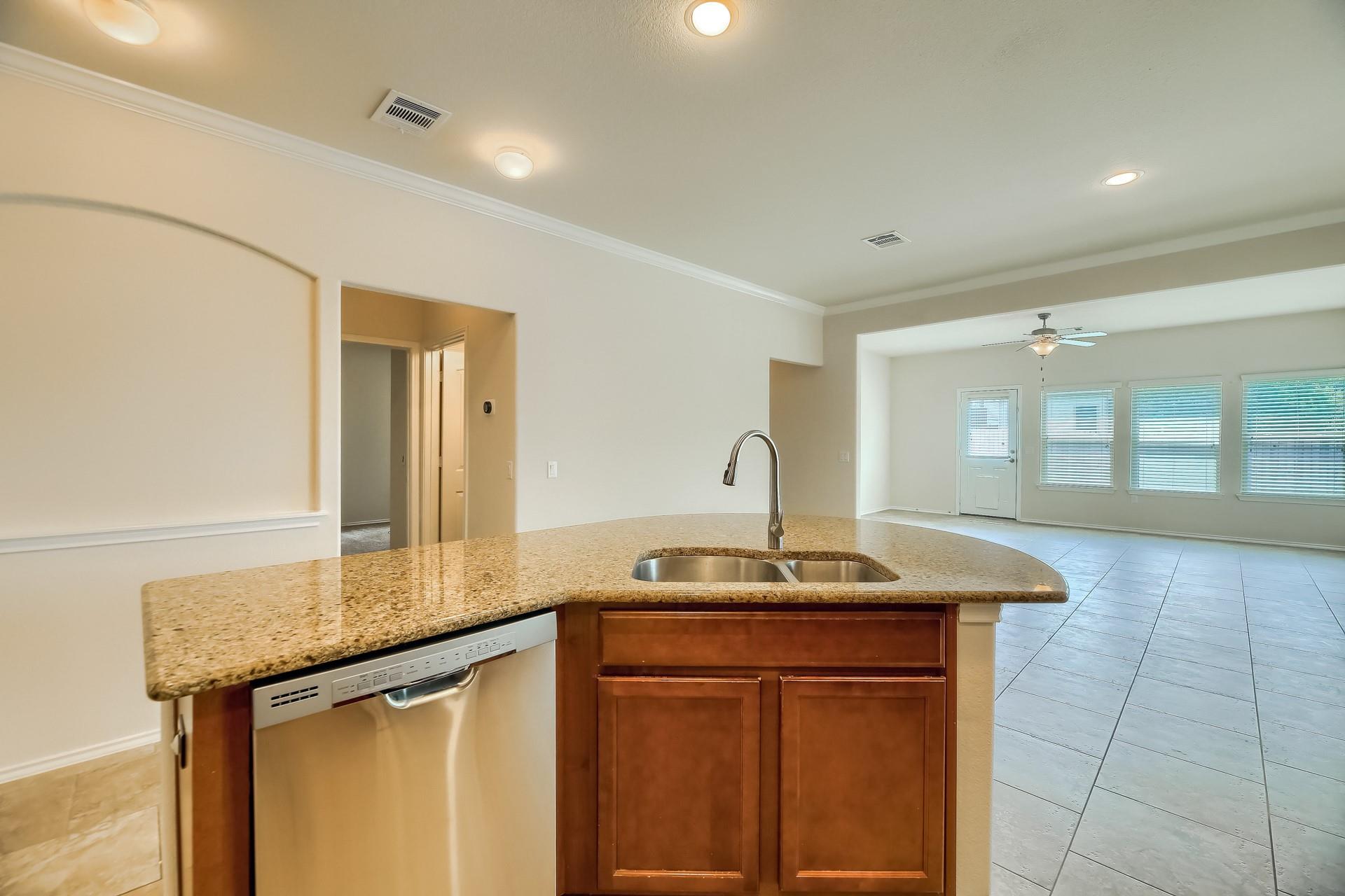 10001 Pinnacle Crest Loop, Austin, TX 78747