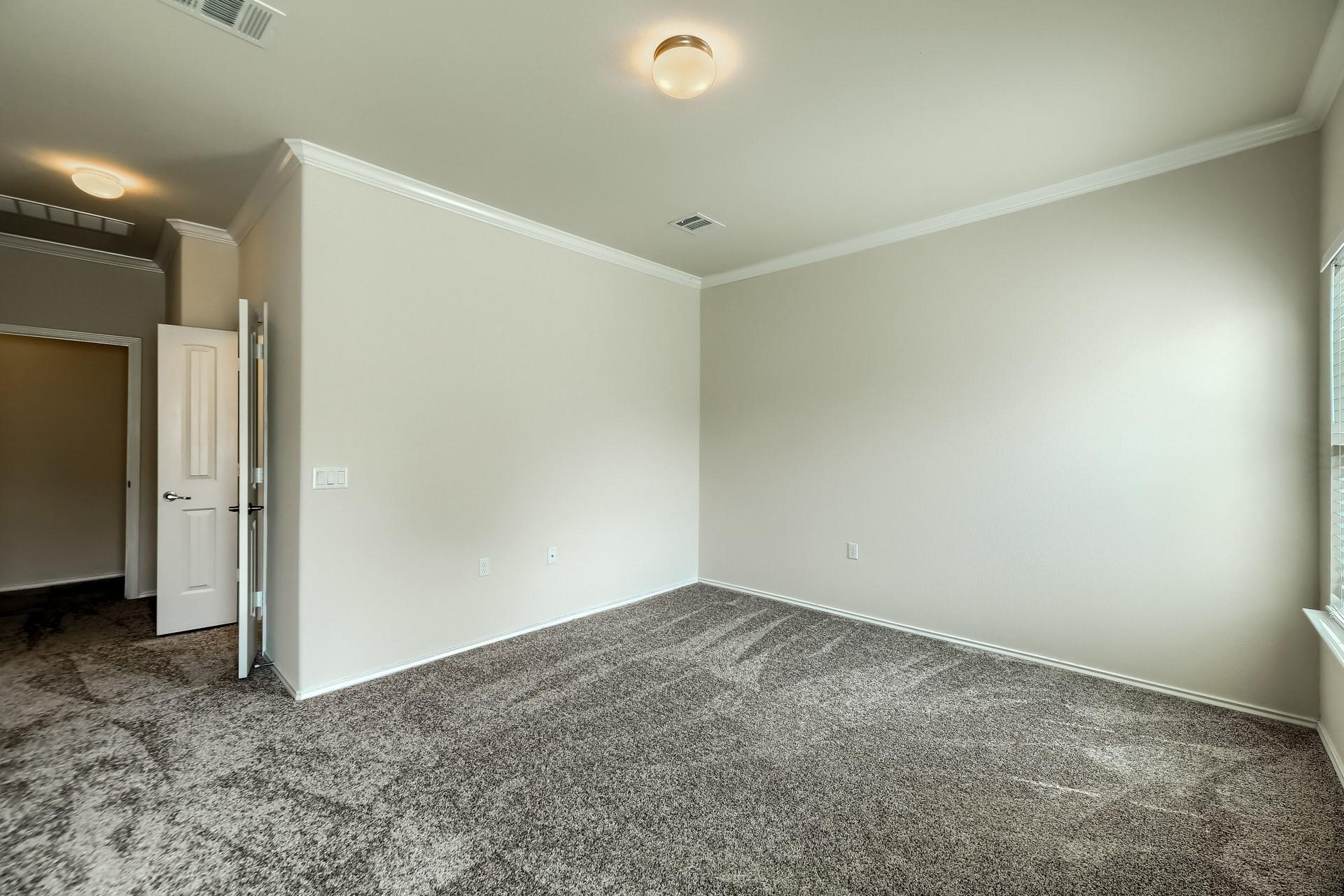 10001 Pinnacle Crest Loop, Austin, TX 78747