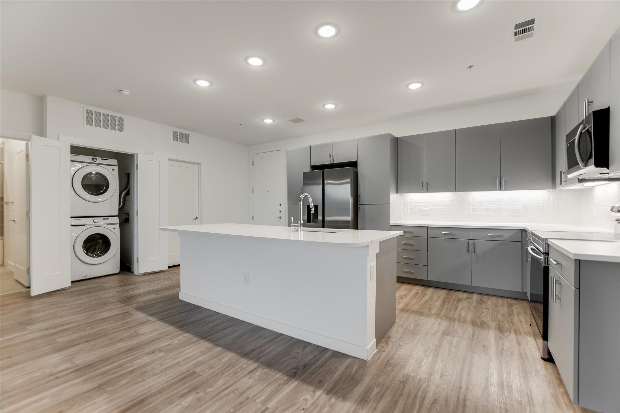 4801 Springdale Rd # 1207, Austin, TX 78723