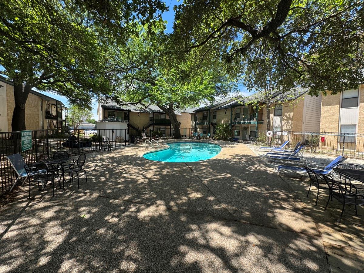 1624 Aquarena Springs Dr # A102, San Marcos, TX 78666