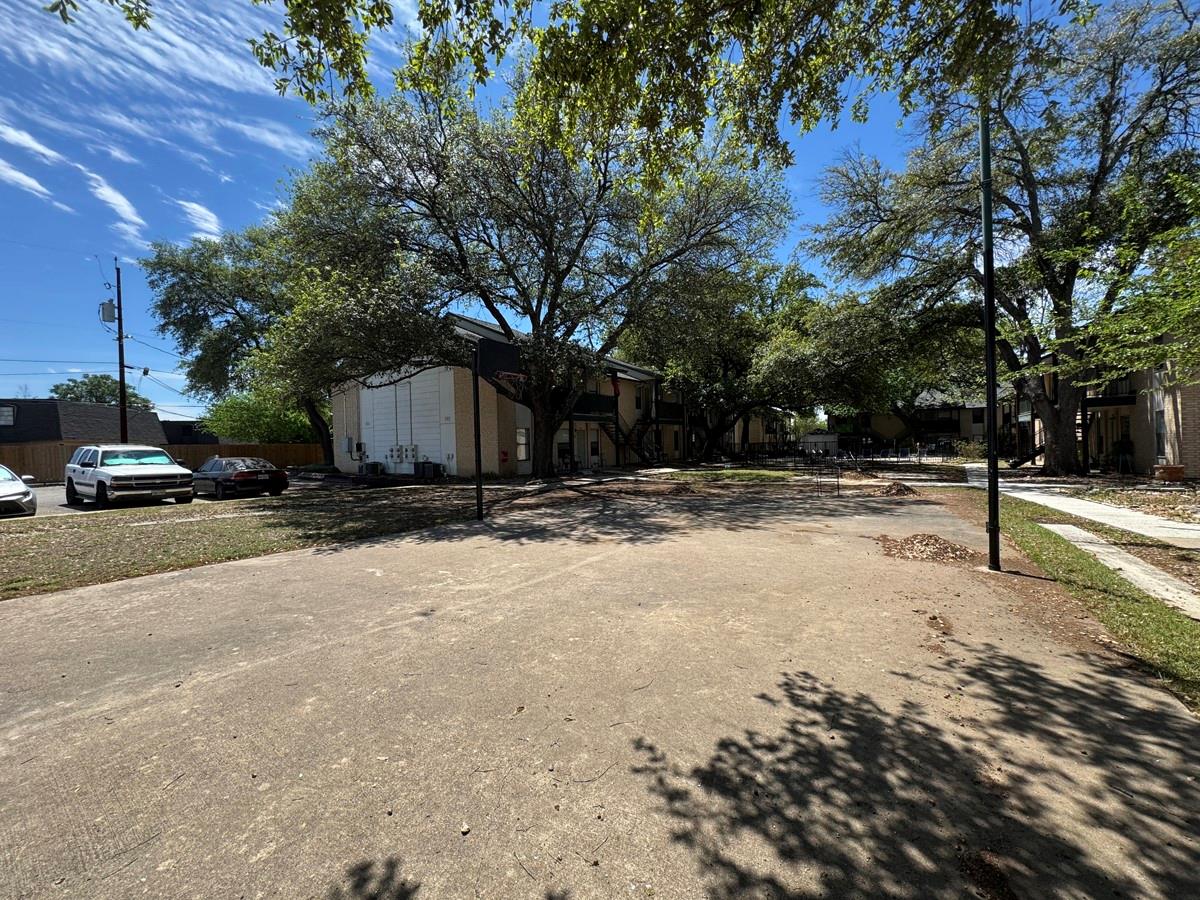 1624 Aquarena Springs Dr # A102, San Marcos, TX 78666