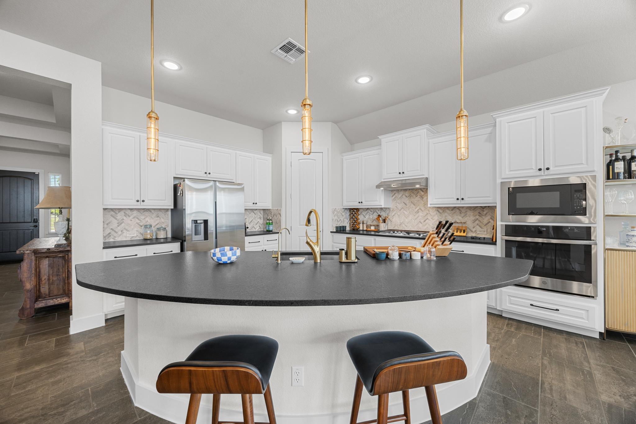 109 High Plains Dr, Georgetown, TX 78628