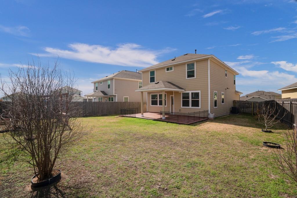 156 Triumph Rd, Buda, TX 78610