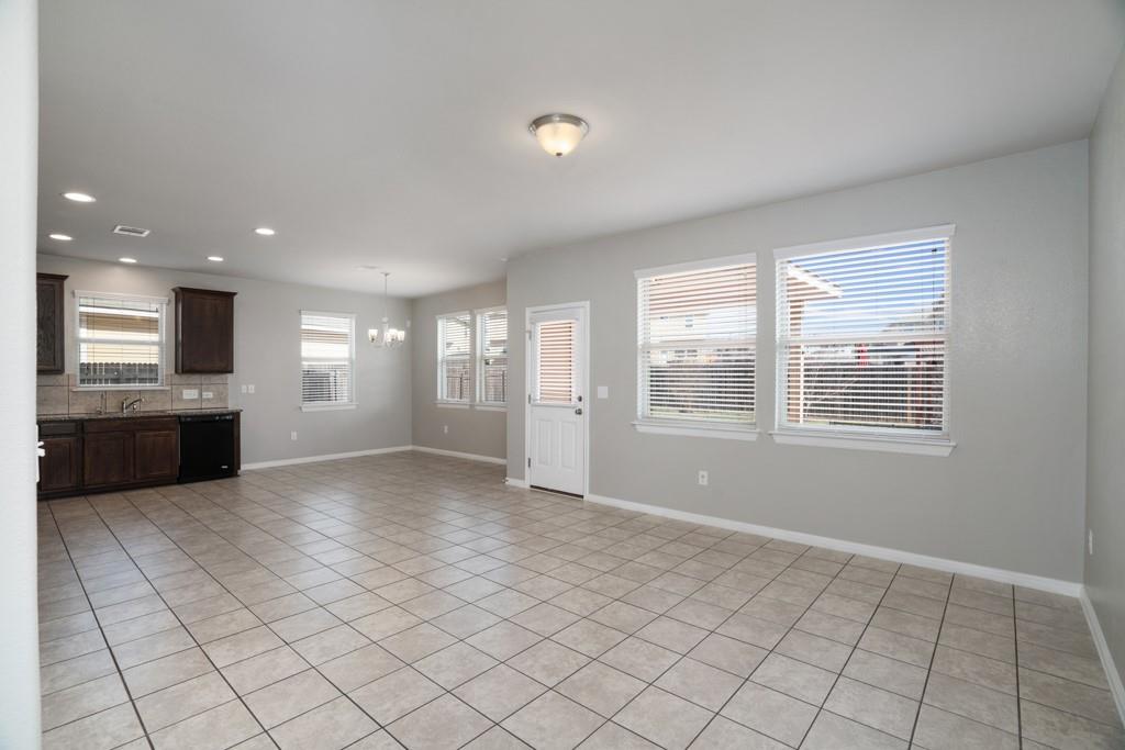 156 Triumph Rd, Buda, TX 78610