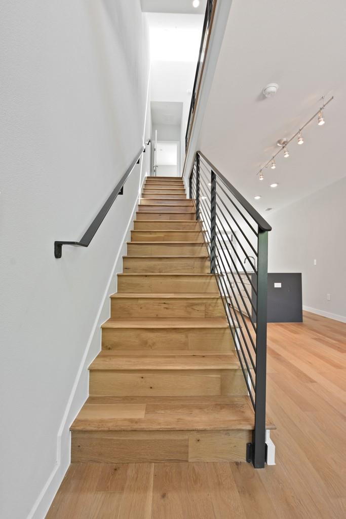 2002 E 7th St # 246, Austin, TX 78702