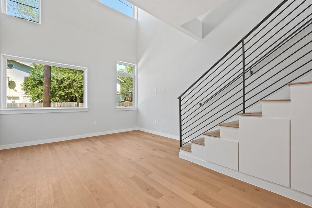 2002 E 7th St # 246, Austin, TX 78702