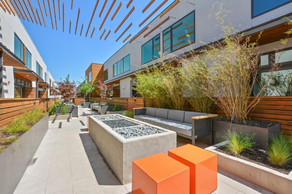 2002 E 7th St # 246, Austin, TX 78702