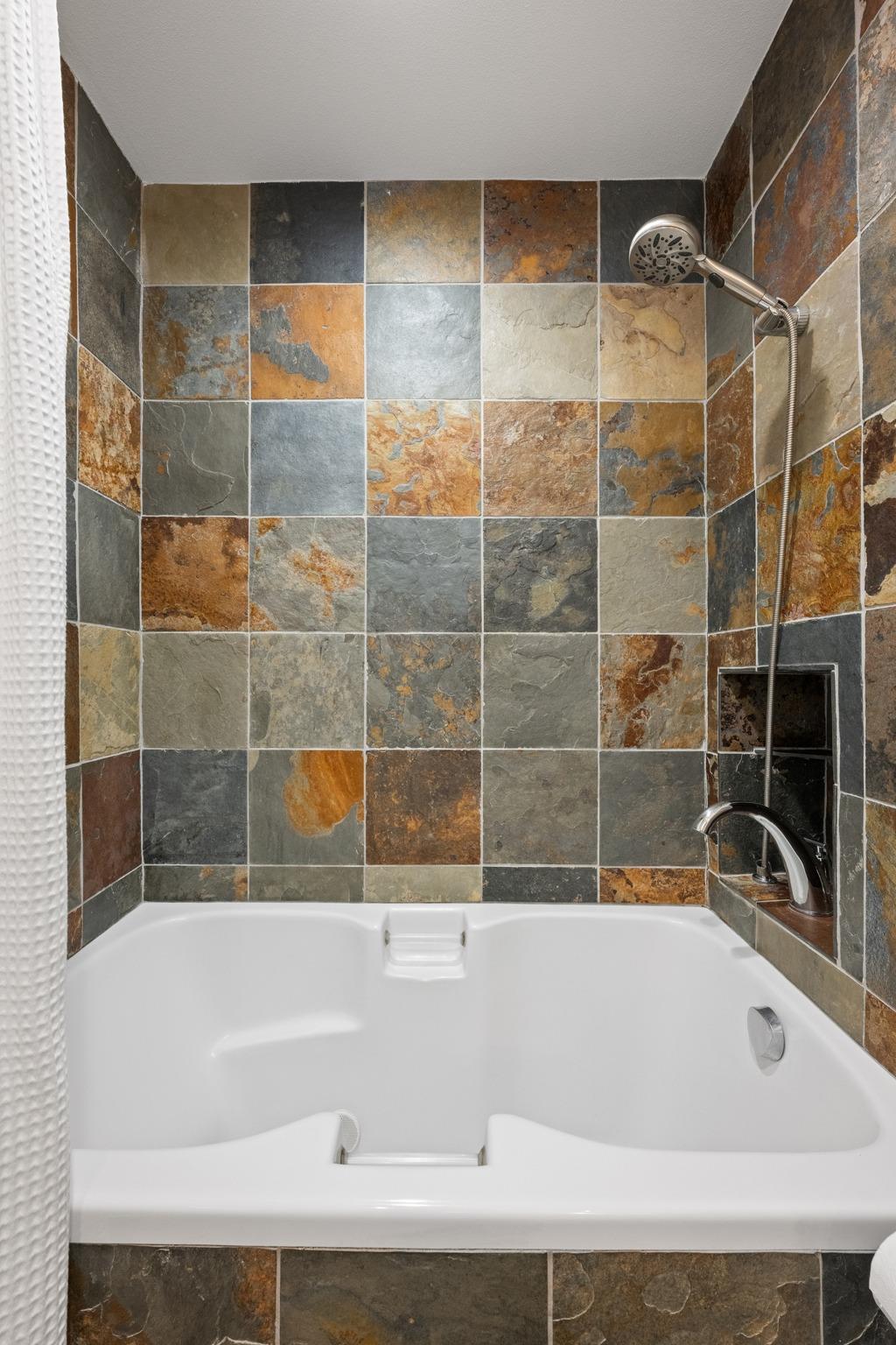 1705 Cloverleaf Dr, Austin, TX 78723