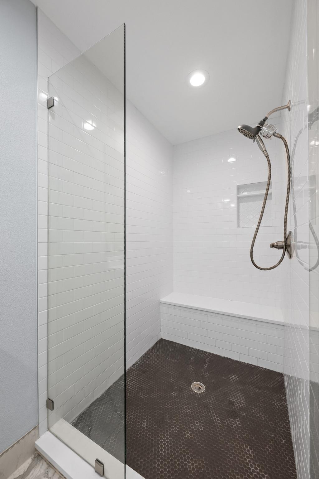 1705 Cloverleaf Dr, Austin, TX 78723