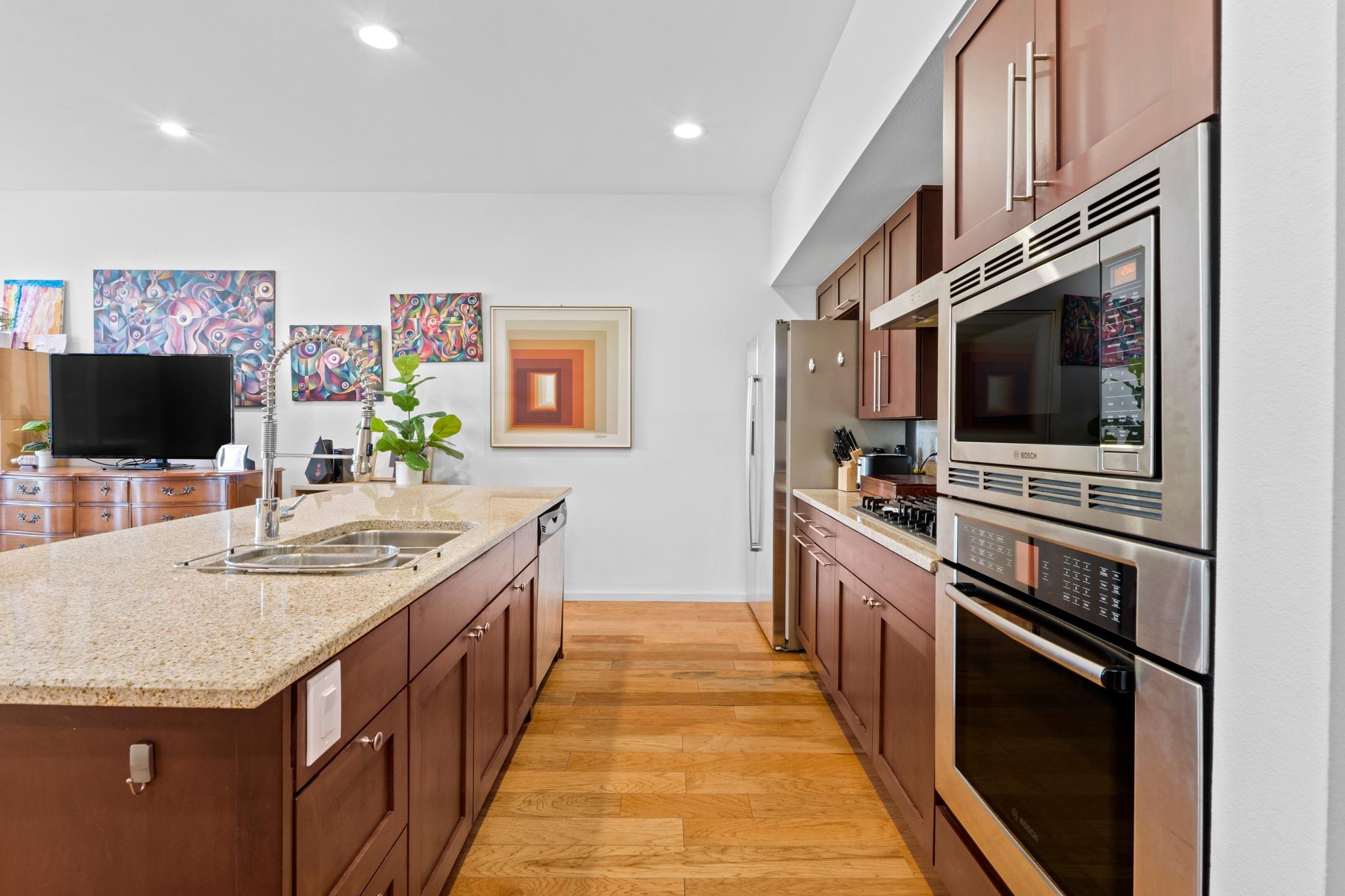 1600 Barton Springs Rd # 5102, Austin, TX 78704
