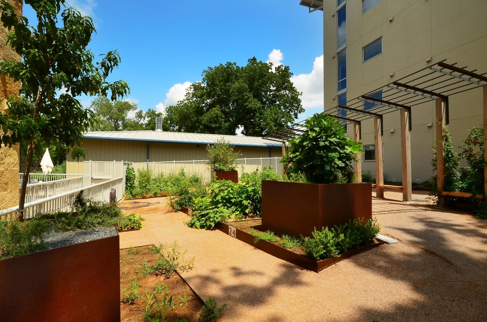 1600 Barton Springs Rd # 5102, Austin, TX 78704