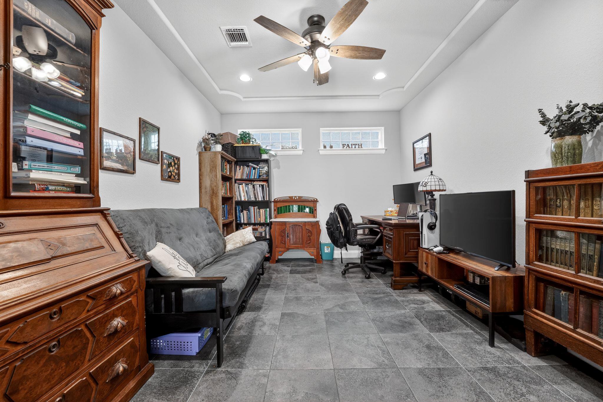 704 Faith Dr, Liberty Hill, TX 78642