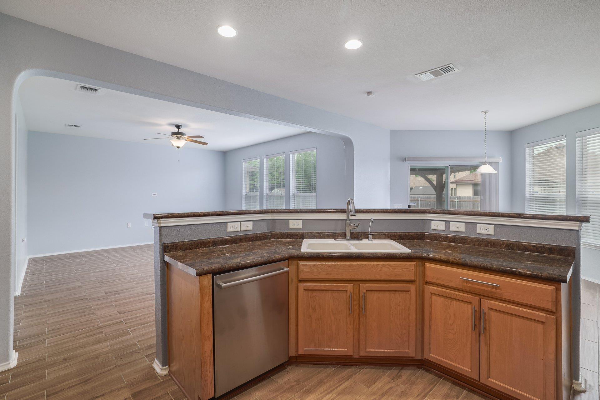 8716 Panadero Dr, Austin, TX 78747