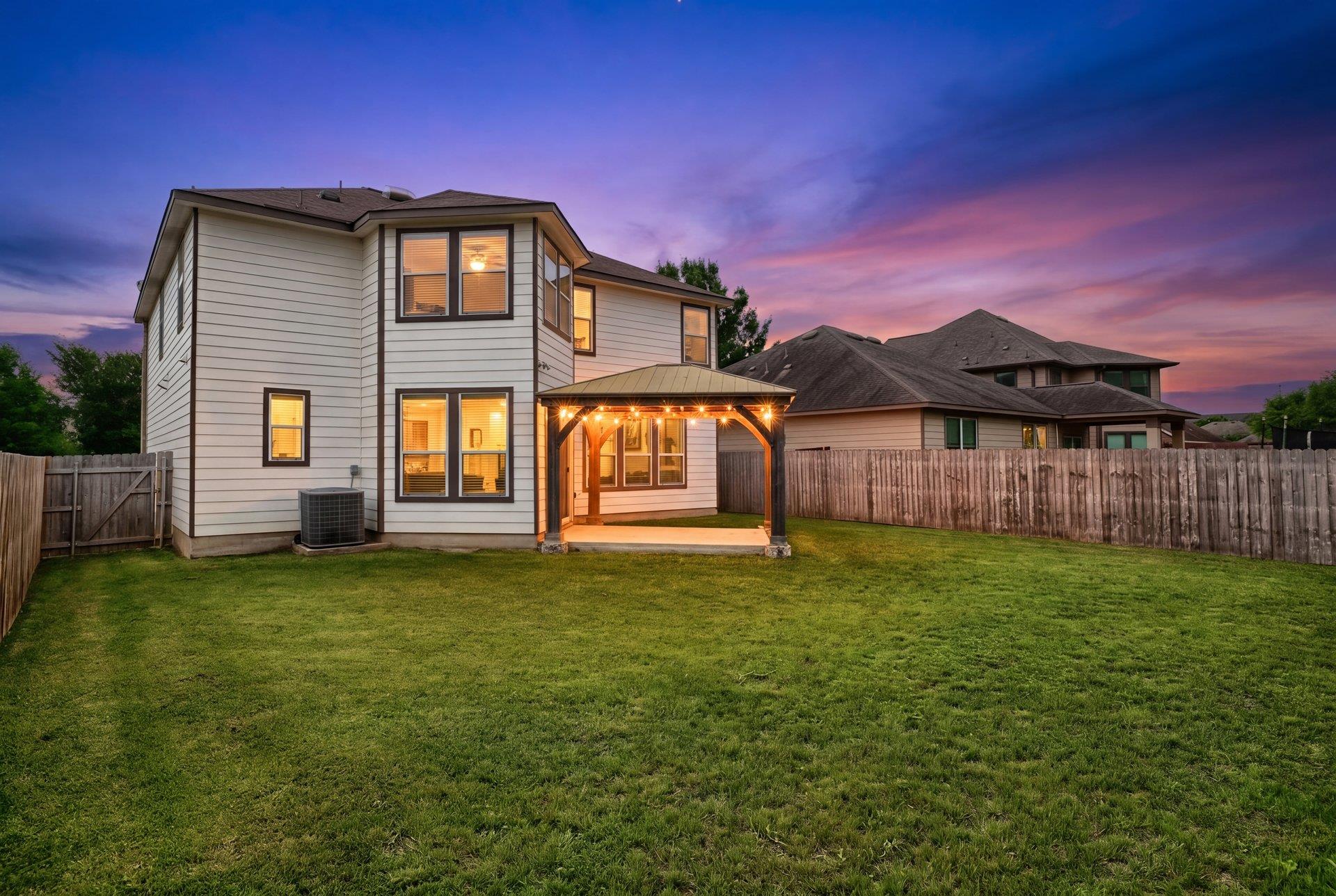 8716 Panadero Dr, Austin, TX 78747