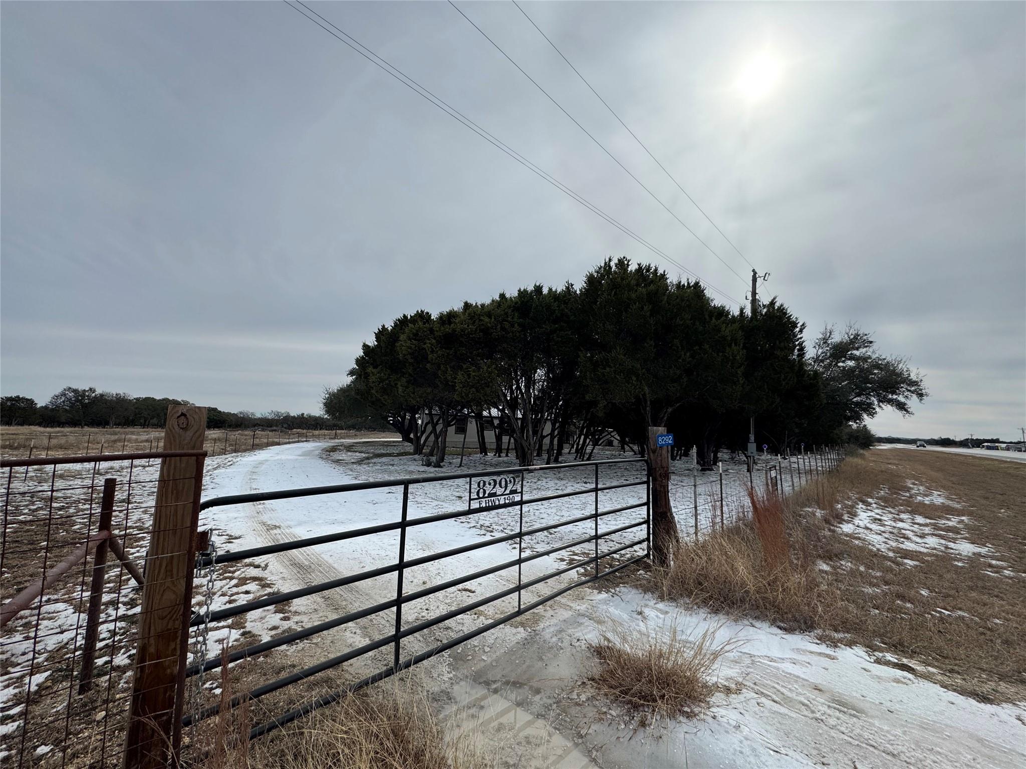 8190 E Highway 190 Highway # E, Lampasas, TX 76550