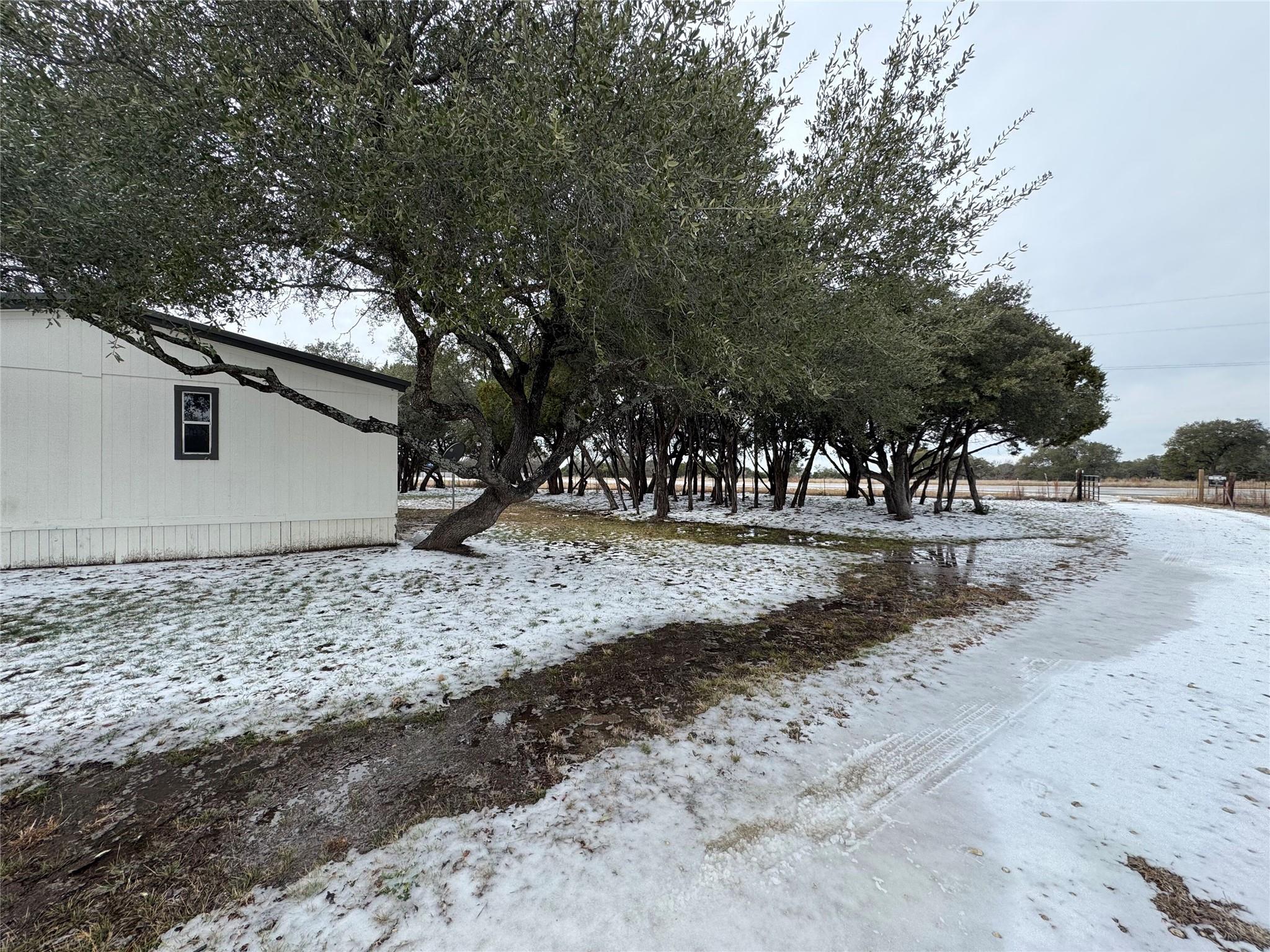 8190 E Highway 190 Highway # E, Lampasas, TX 76550