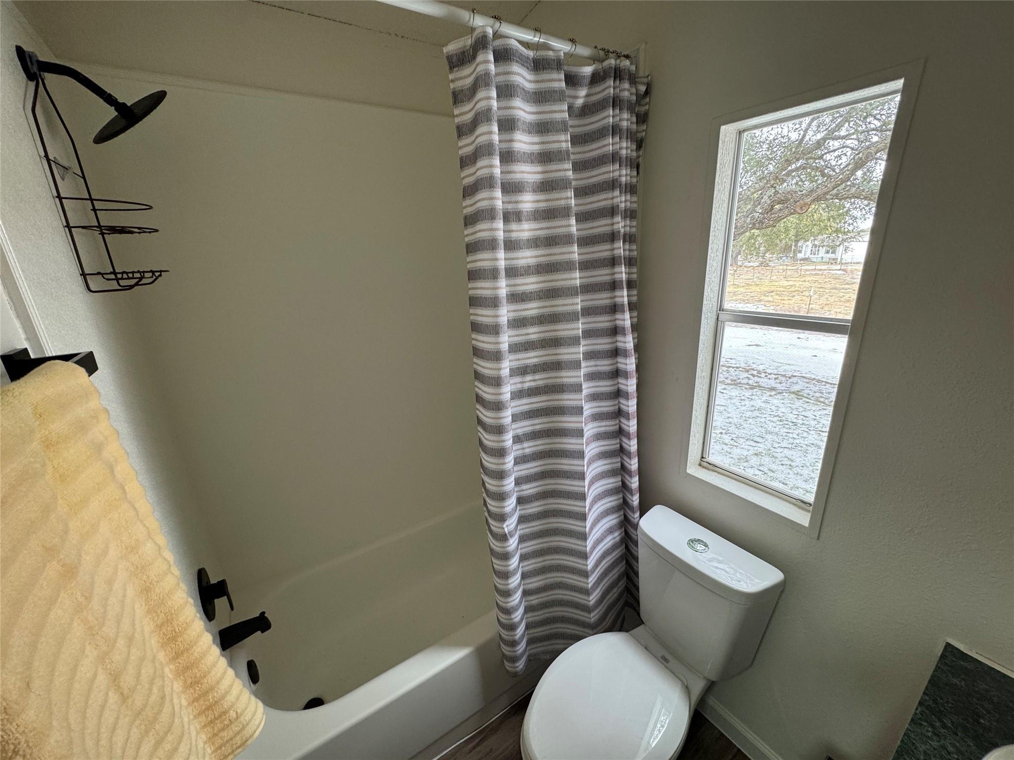 8190 E Highway 190 Highway # E, Lampasas, TX 76550