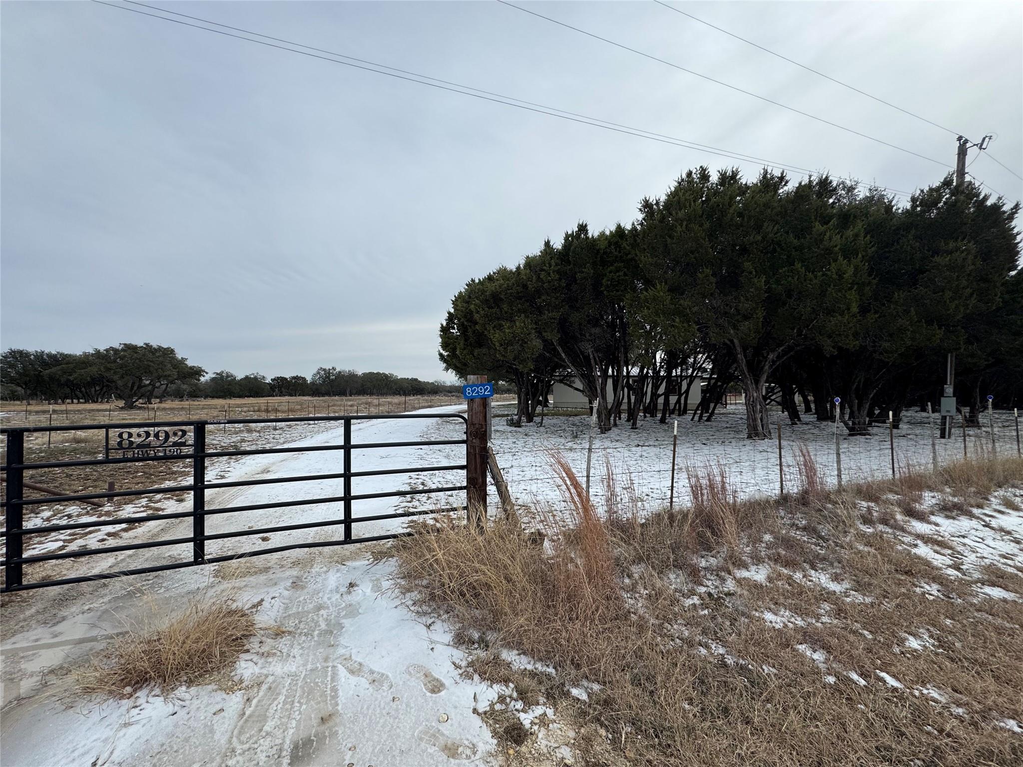 8190 E Highway 190 Highway # E, Lampasas, TX 76550