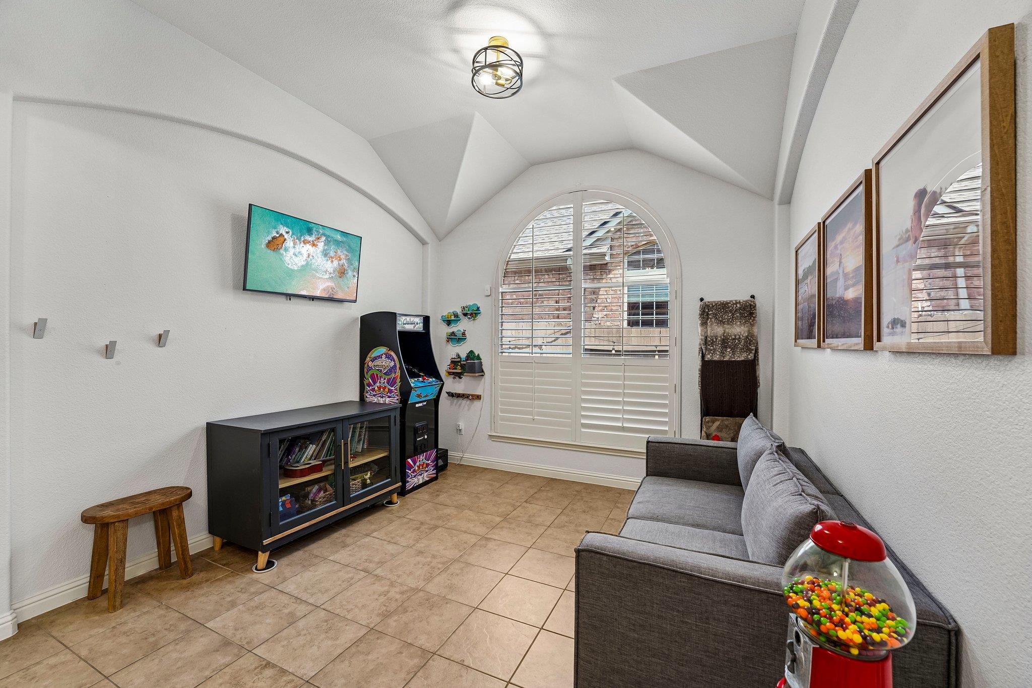 1109 Rowley Dr, Cedar Park, TX 78613