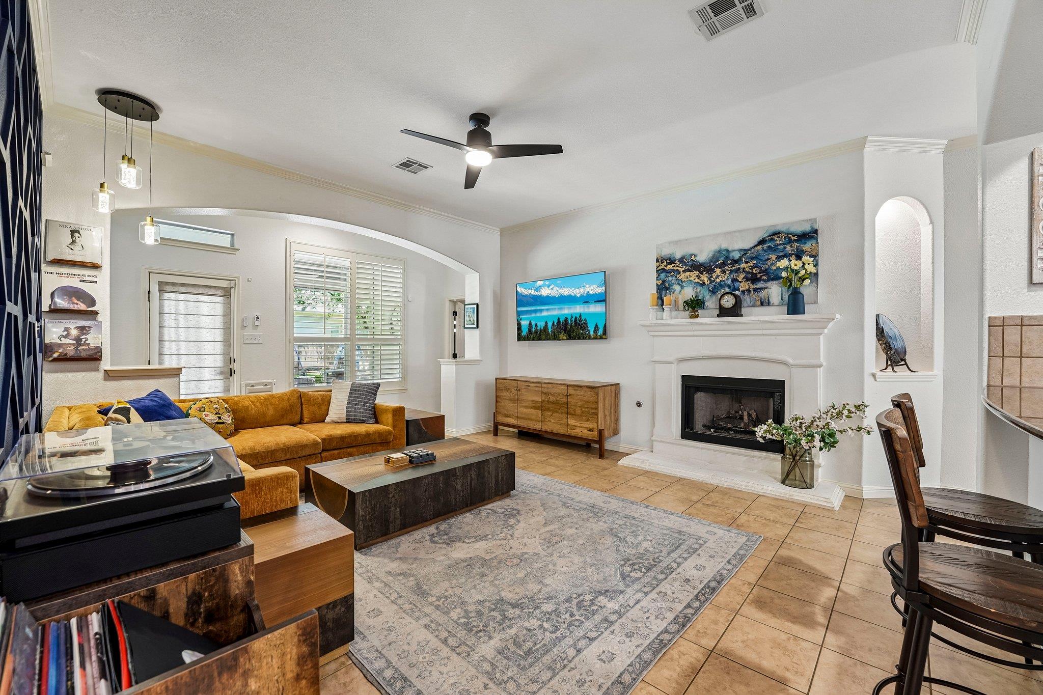 1109 Rowley Dr, Cedar Park, TX 78613