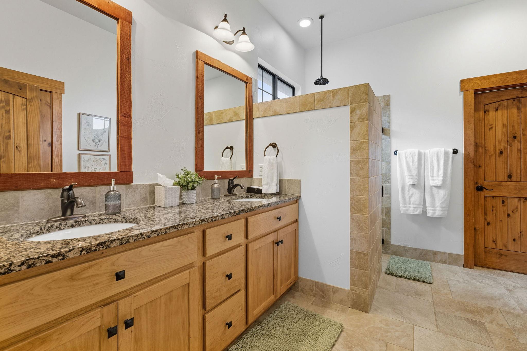 18717 Natures Way, Jonestown, TX 78645