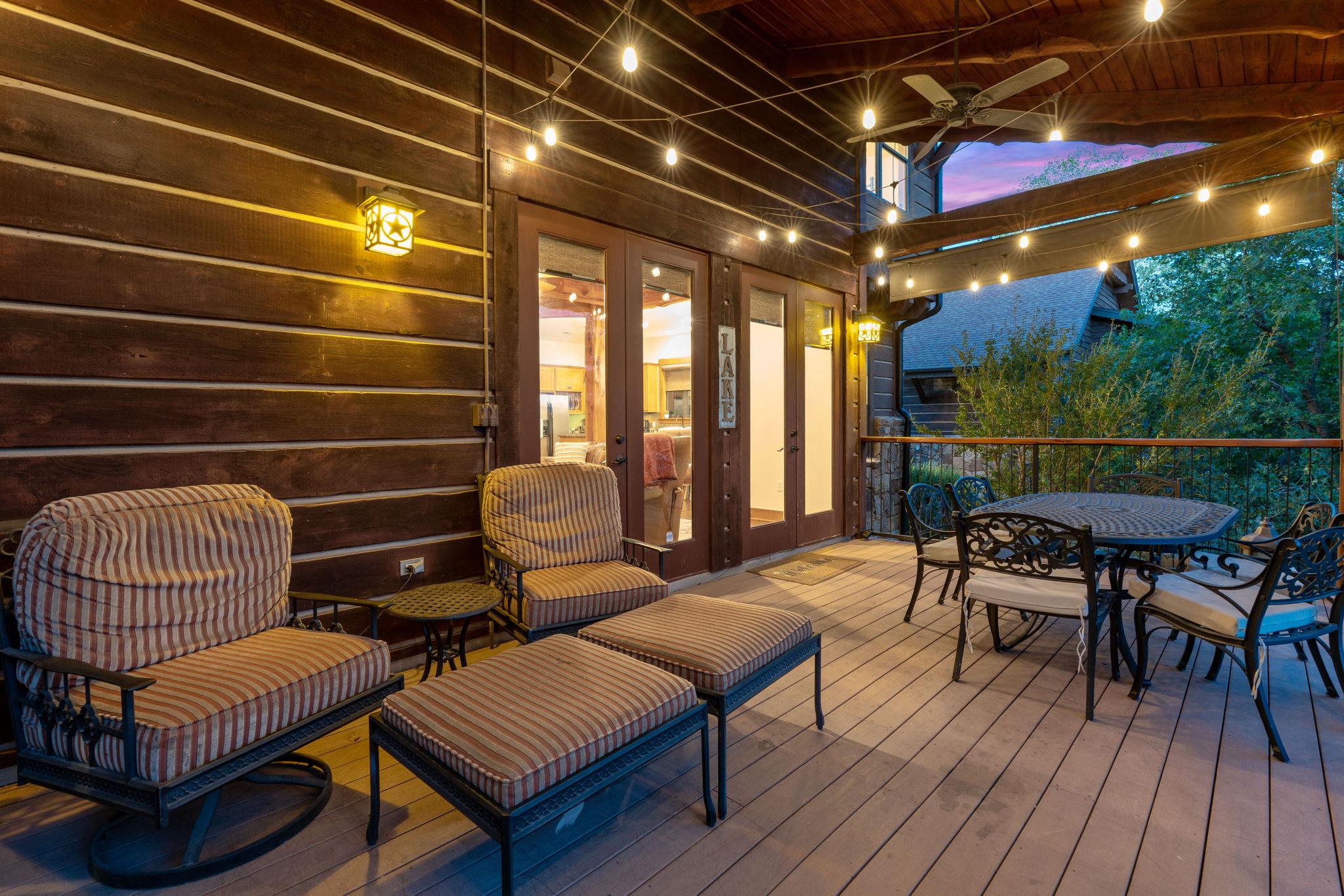 18717 Natures Way, Jonestown, TX 78645