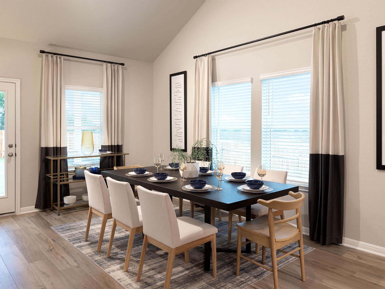 197 Coopers Hawk Crst, Cedar Creek, TX 78612