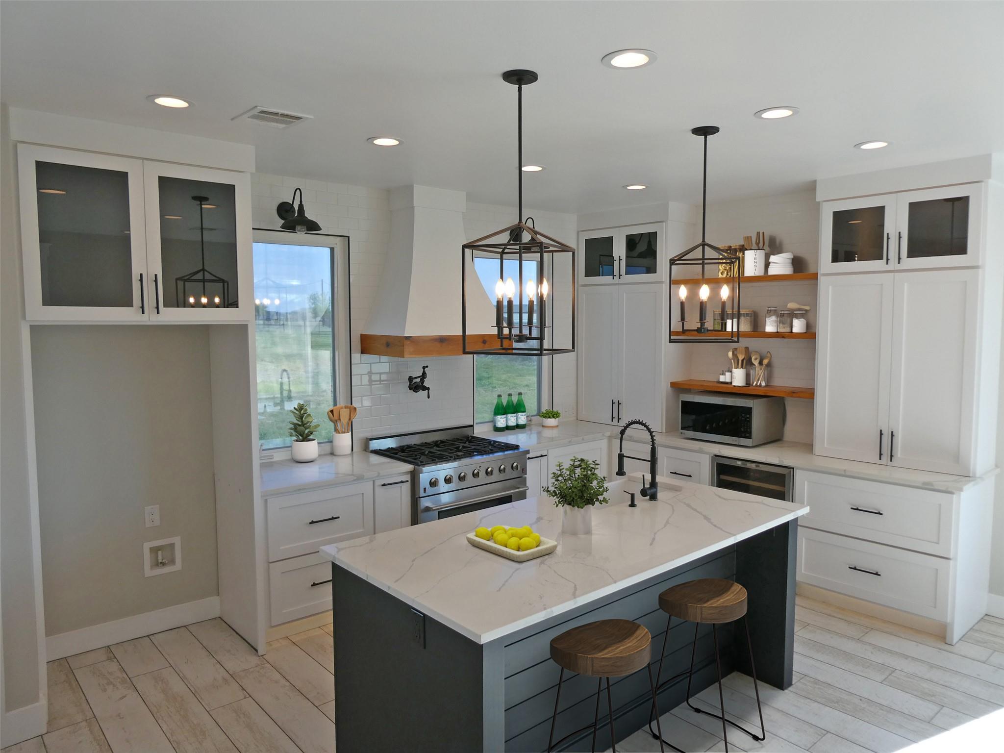 3947 County Road 210, Bertram, TX 78605