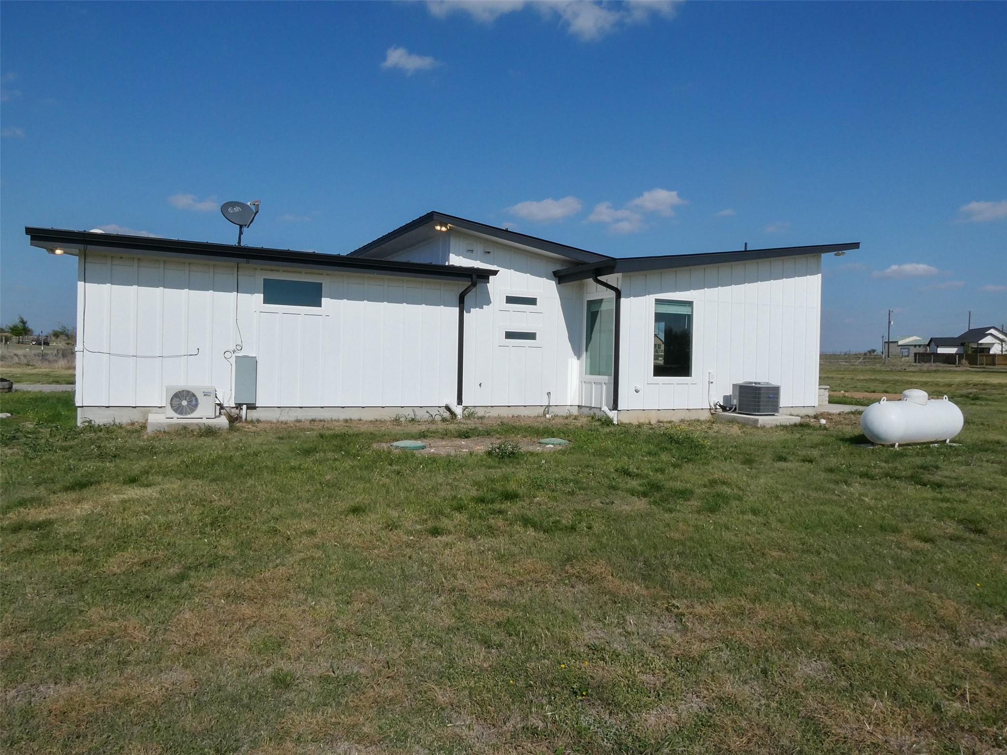 3947 County Road 210, Bertram, TX 78605