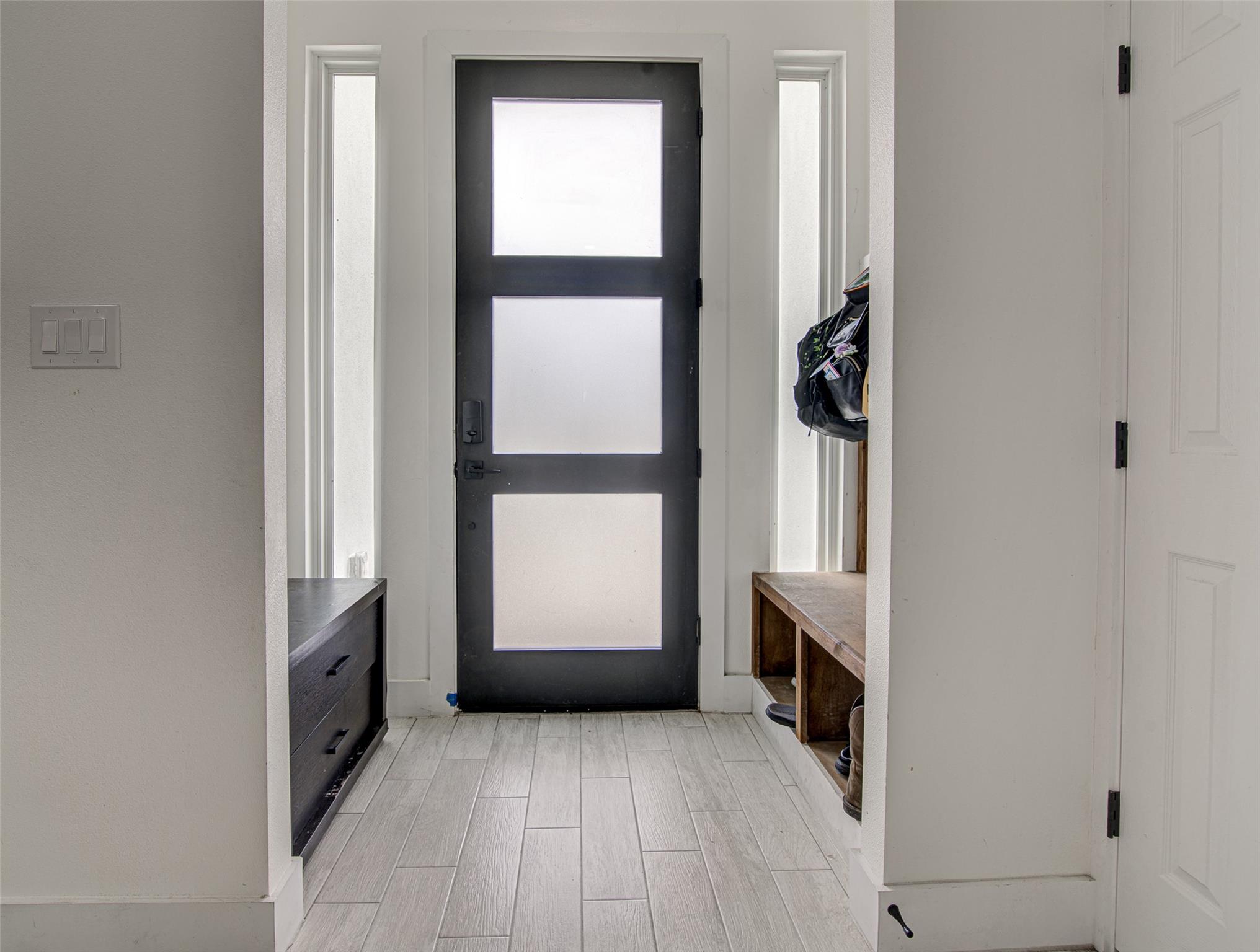 165 La Selva Dr, Elgin, TX 78621