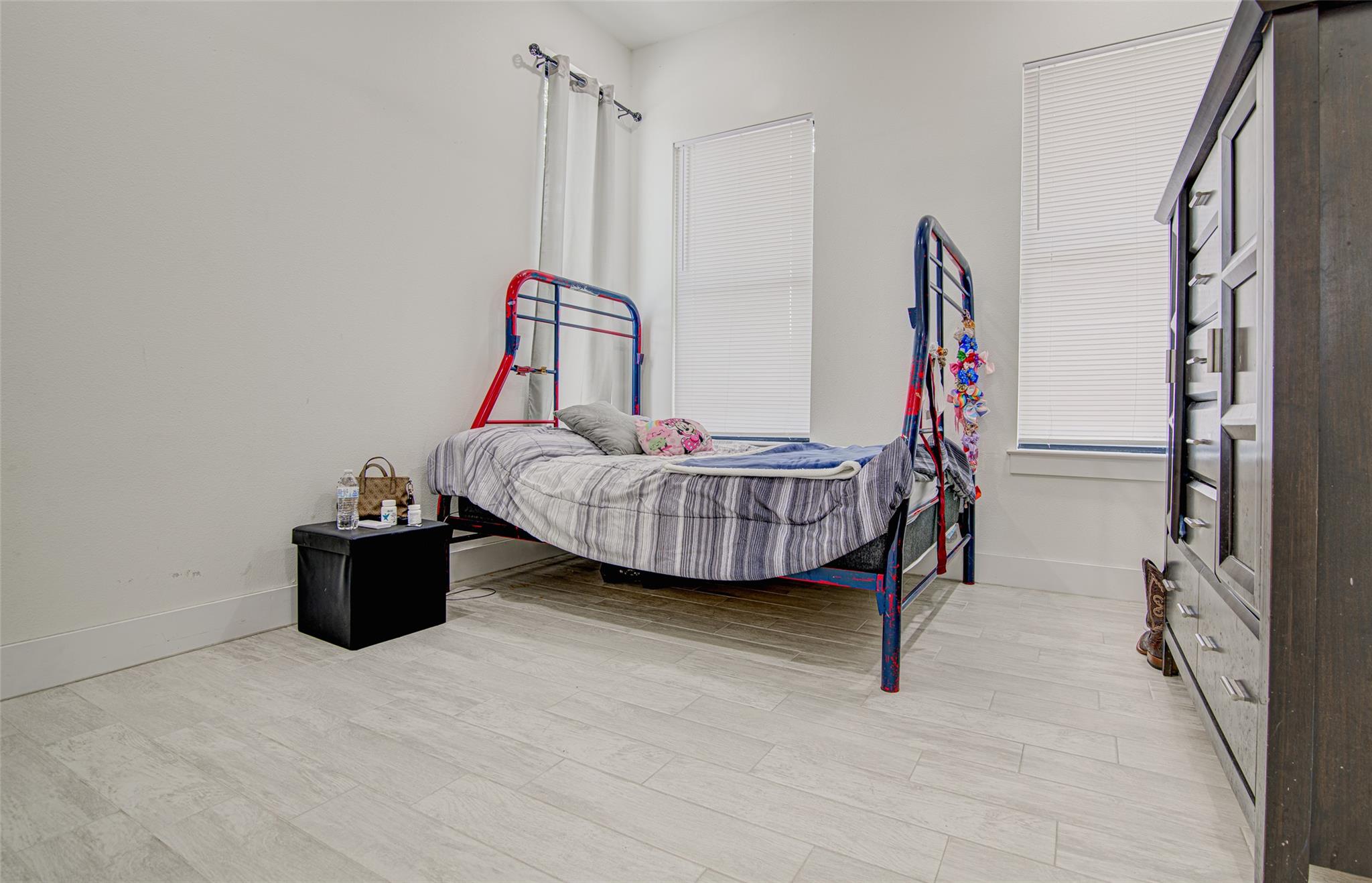 165 La Selva Dr, Elgin, TX 78621