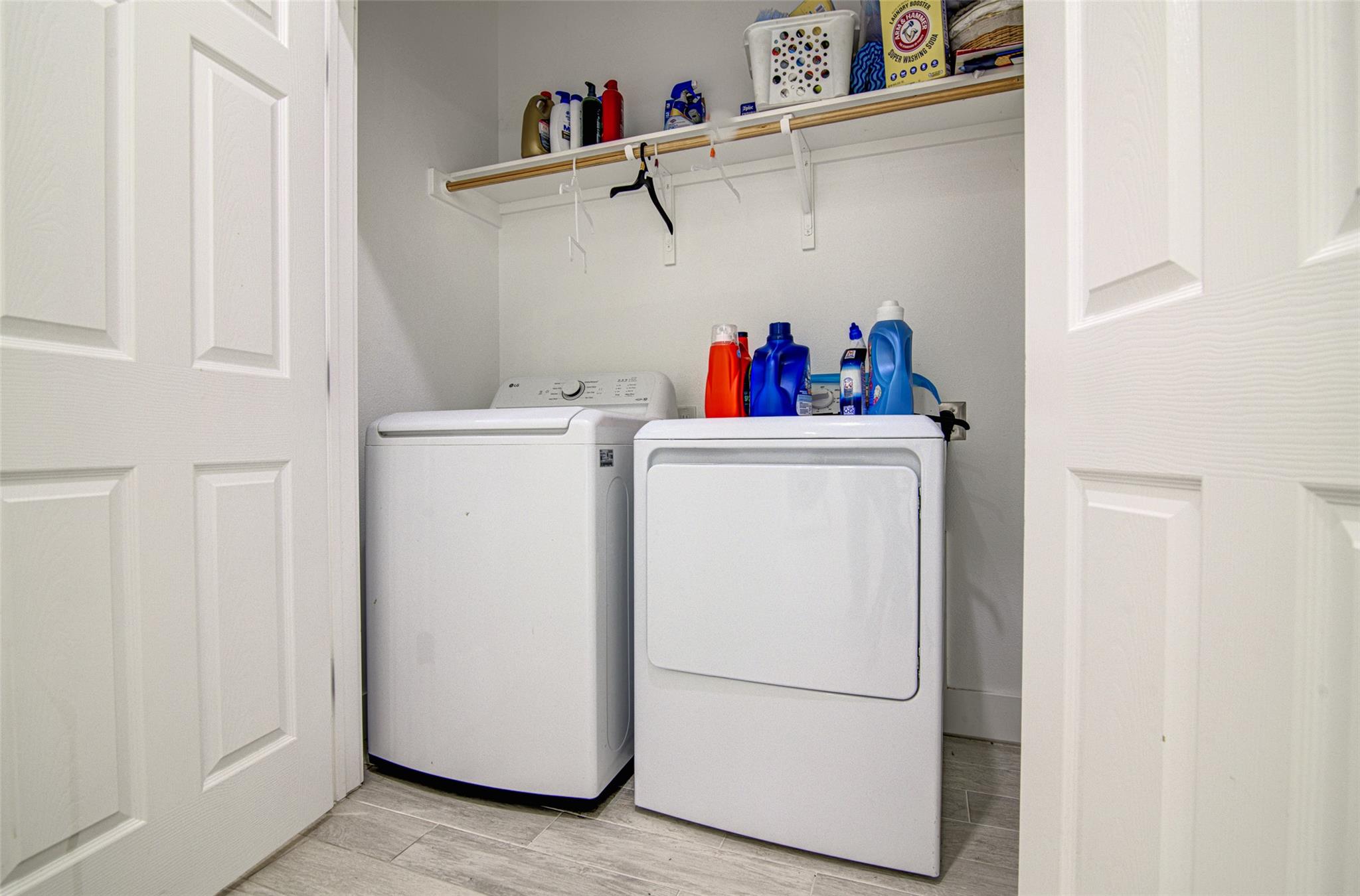 165 La Selva Dr, Elgin, TX 78621