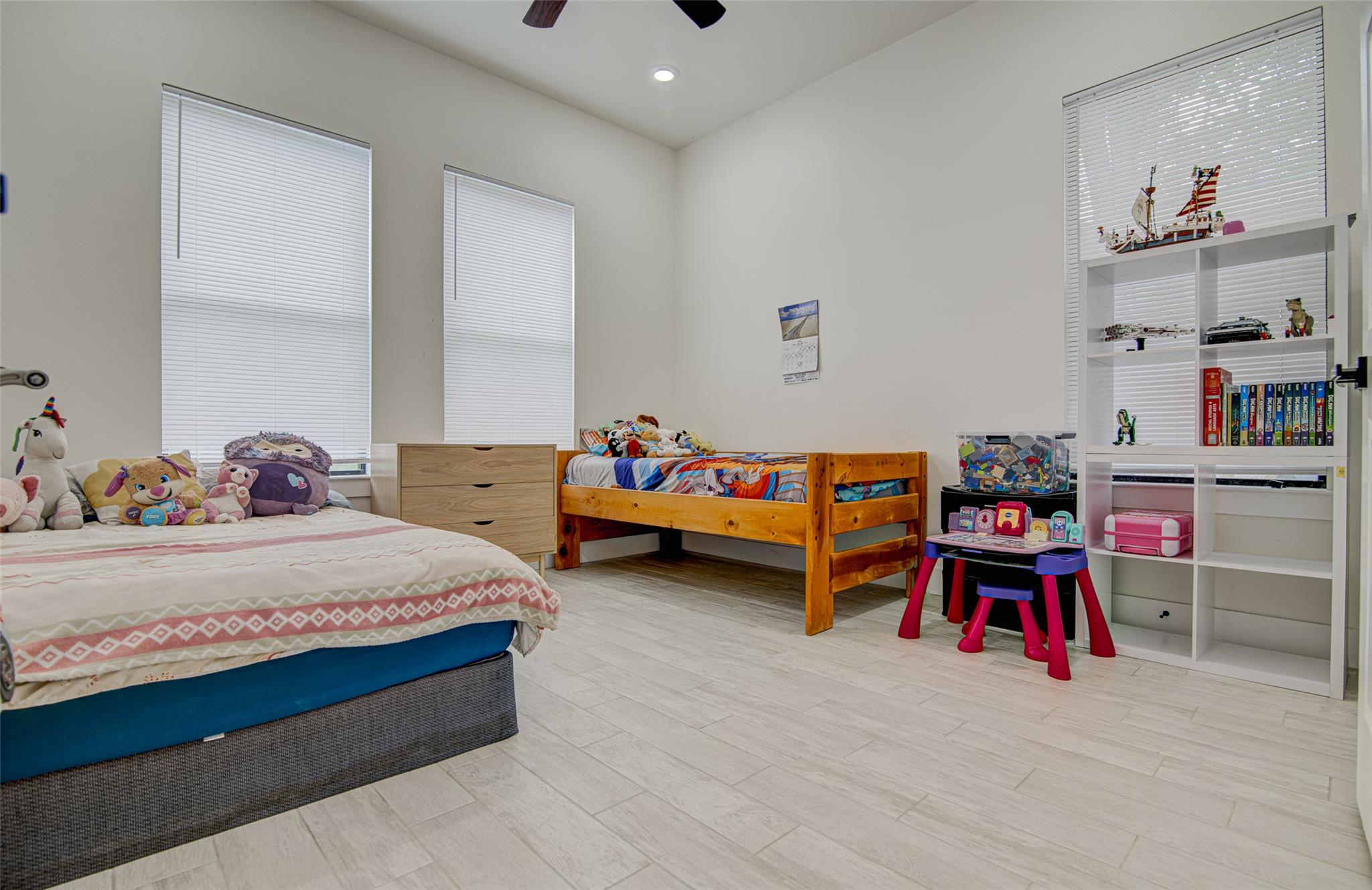 165 La Selva Dr, Elgin, TX 78621