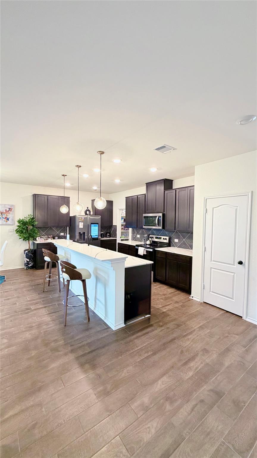 1009 Brambles Dr, Georgetown, TX 78626