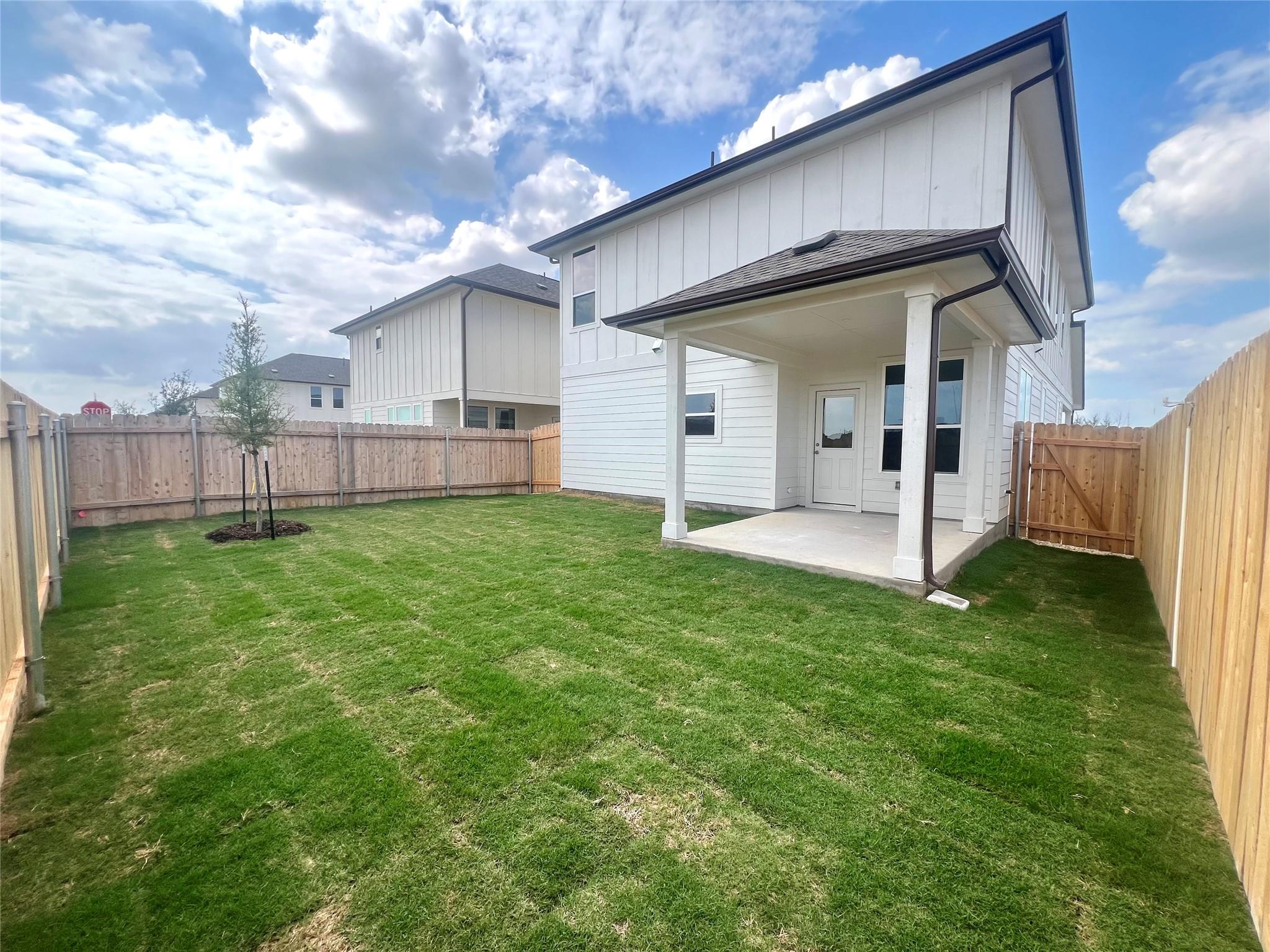 343 Young St, Buda, TX 78610