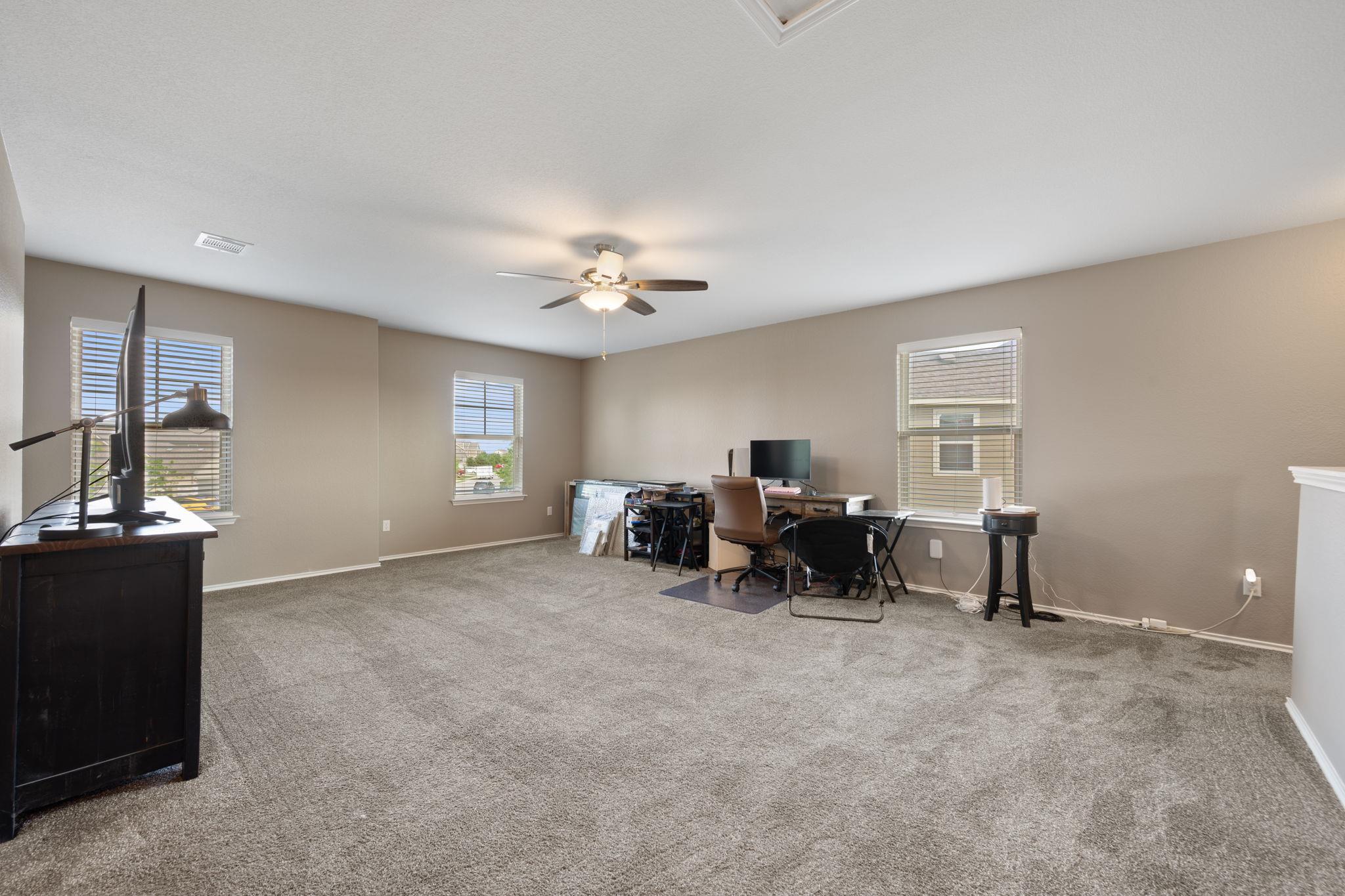 412 Perryville Loop, Liberty Hill, TX 78642