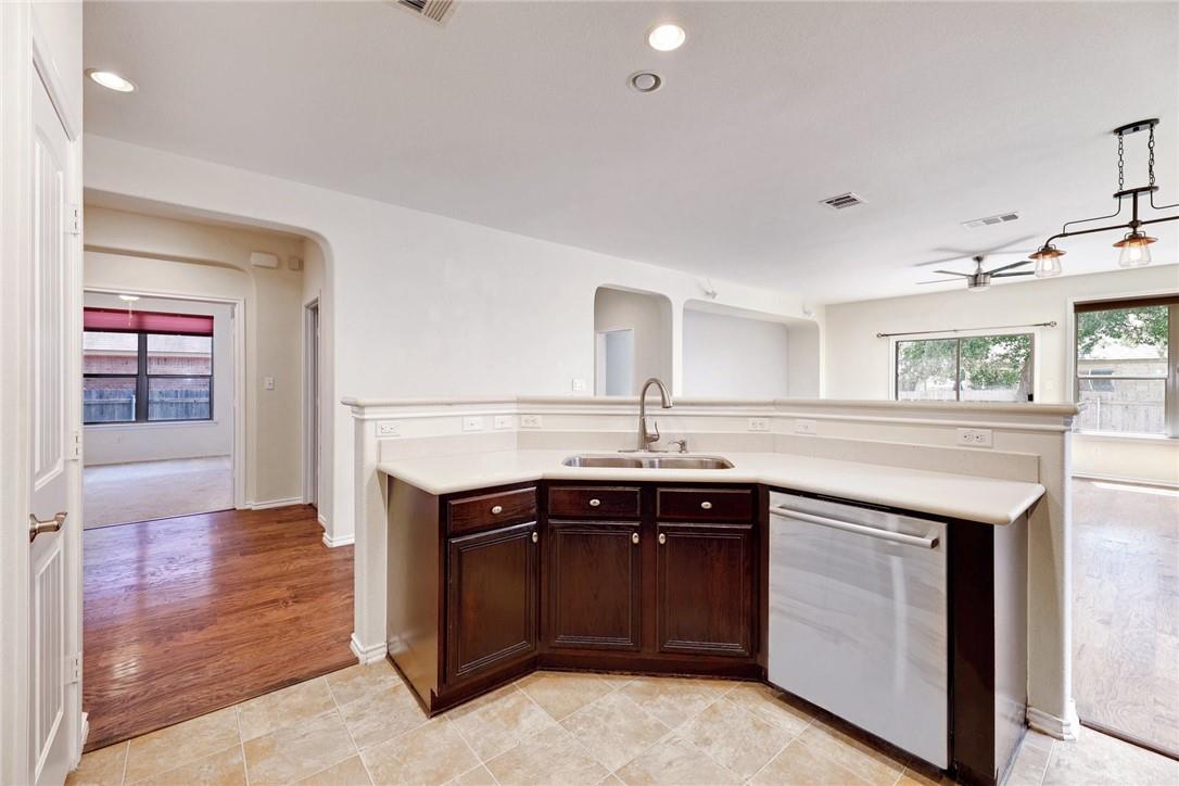 321 Settlers Home Dr, Cedar Park, TX 78613