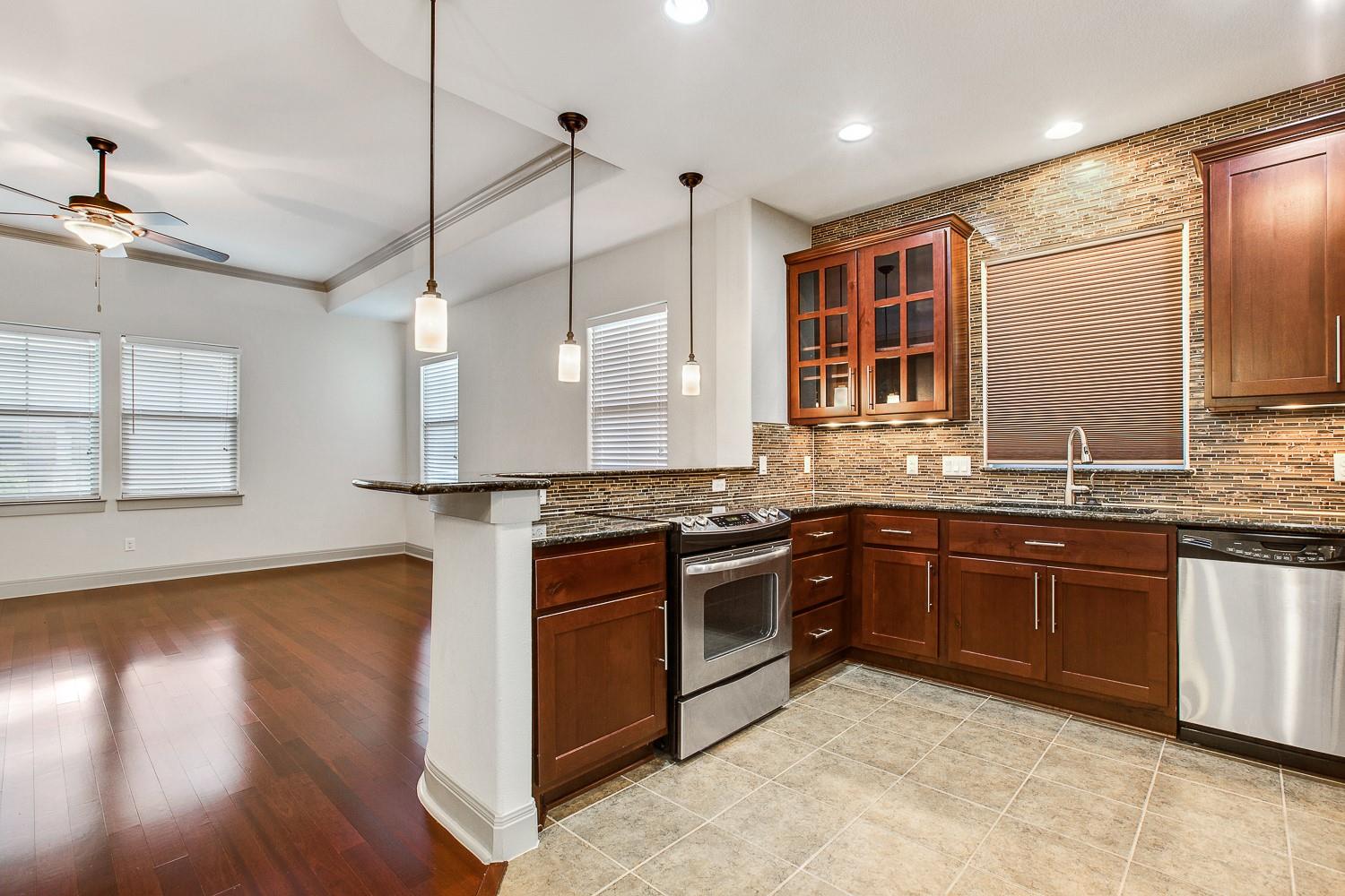 14501 Falcon Head Blvd # 20, Austin, TX 78738