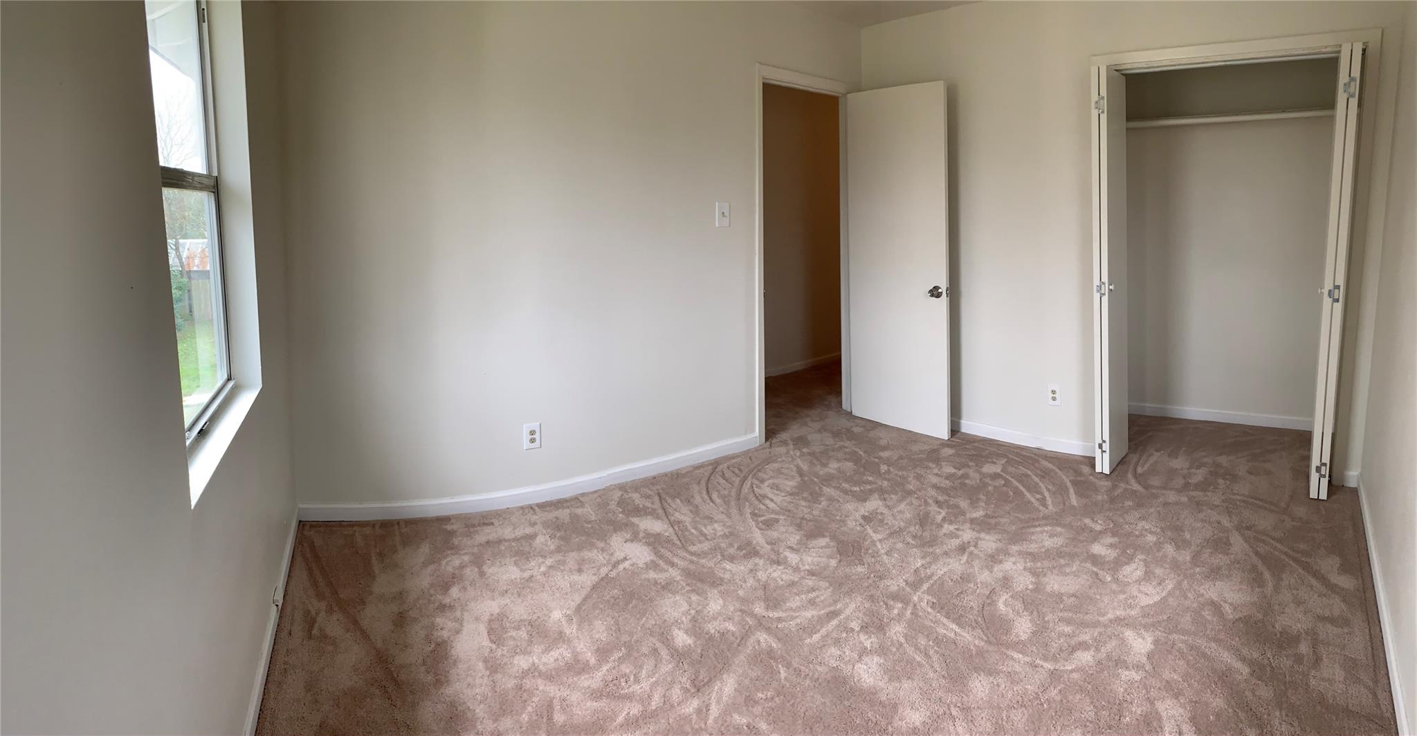 516 San Saba St, Lockhart, TX 78644