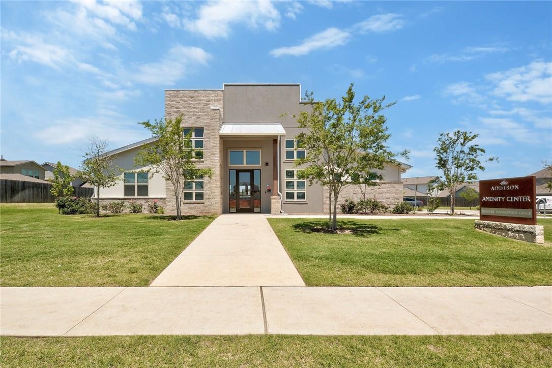 5400 Daimler Dr, Austin, TX 78744