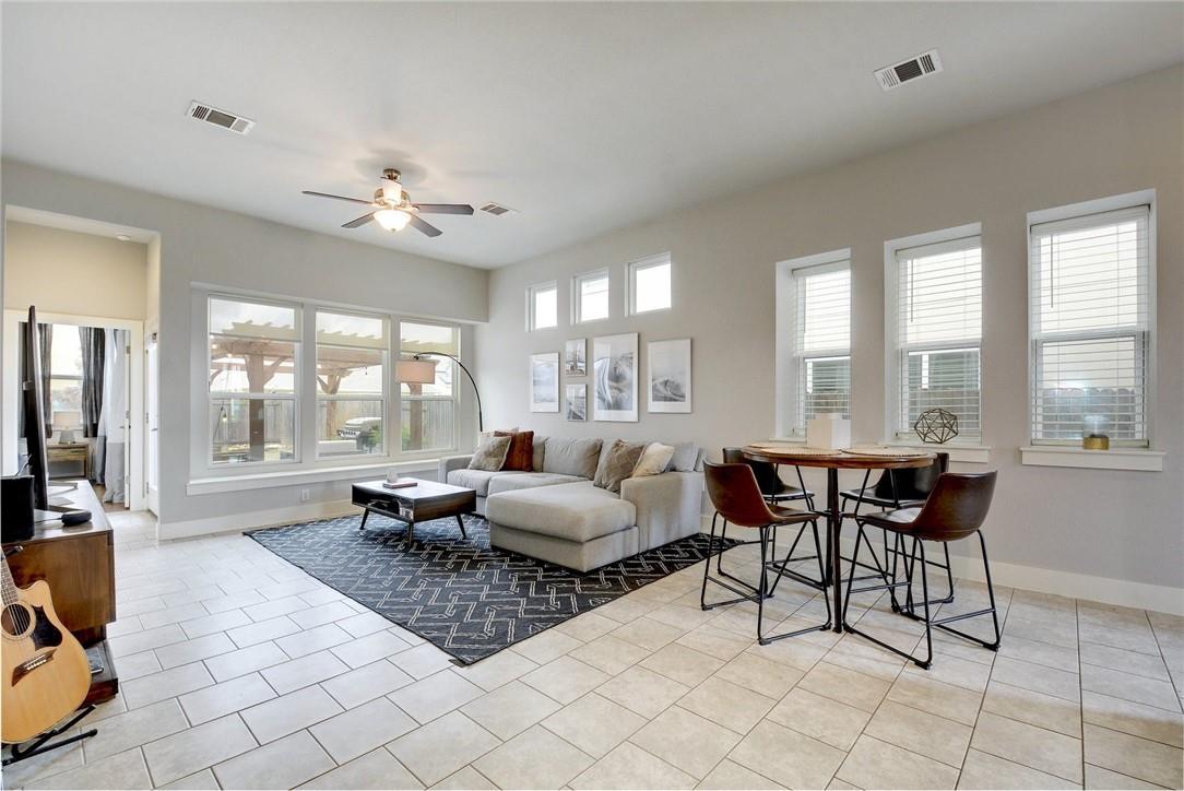 5400 Daimler Dr, Austin, TX 78744