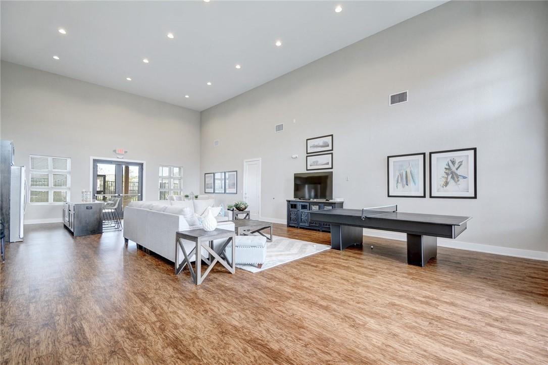 5400 Daimler Dr, Austin, TX 78744